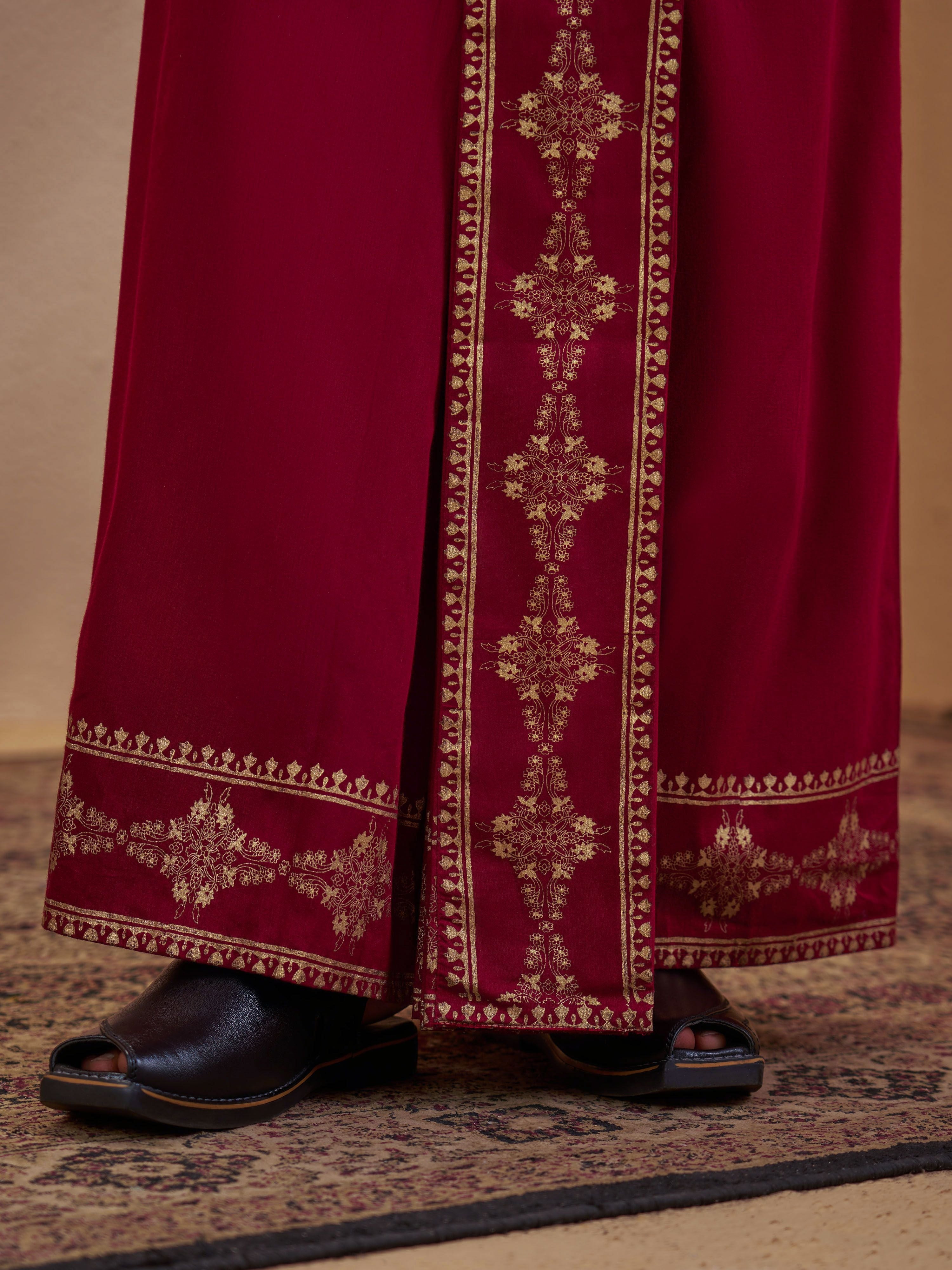 Men's Cream Viscose Embroidered Thigh Length Kurta With Dhoti