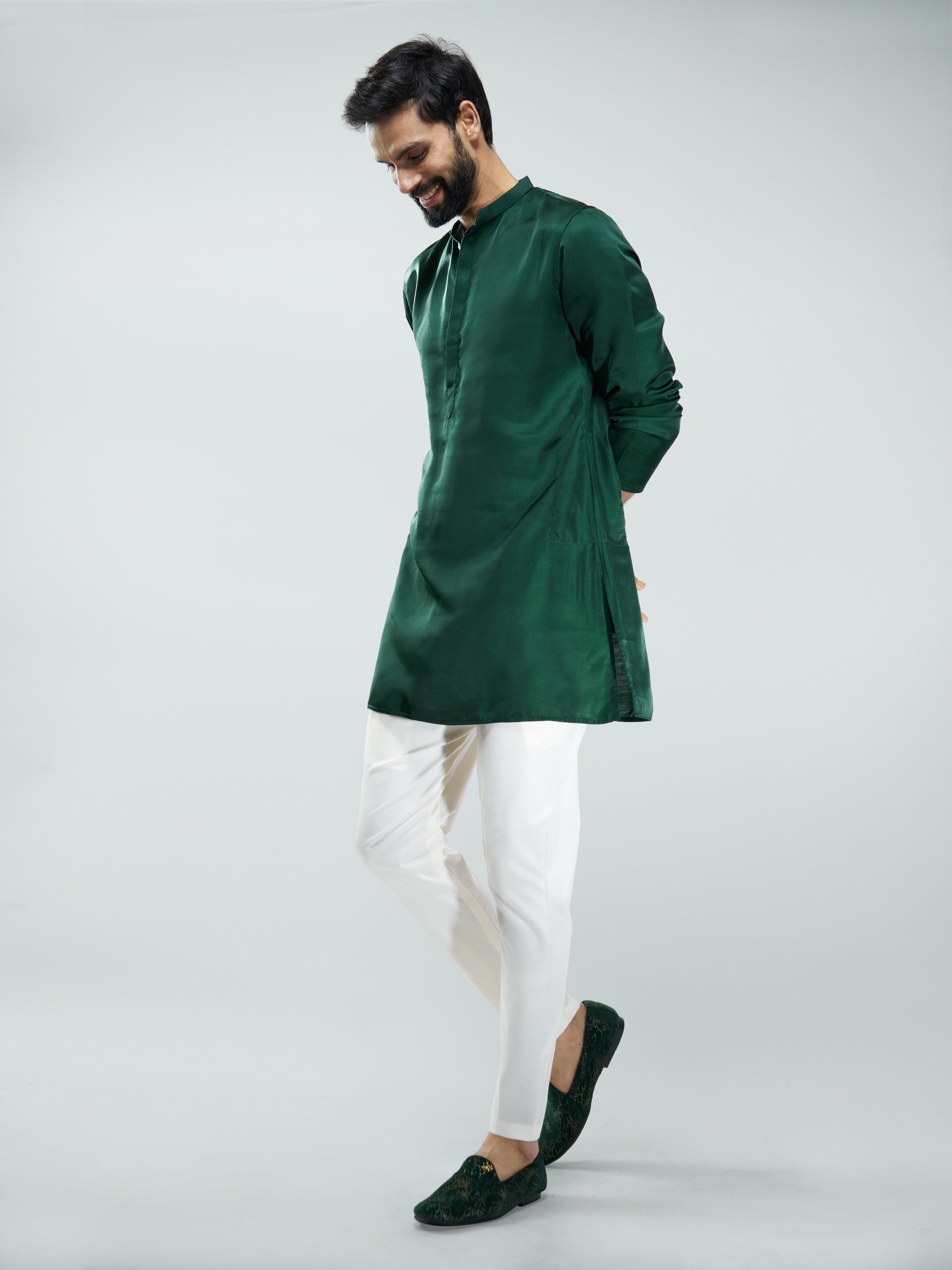 Men Bottle Green Silk Blend Kurta with Cream Cotton Lycra Pyjama Set