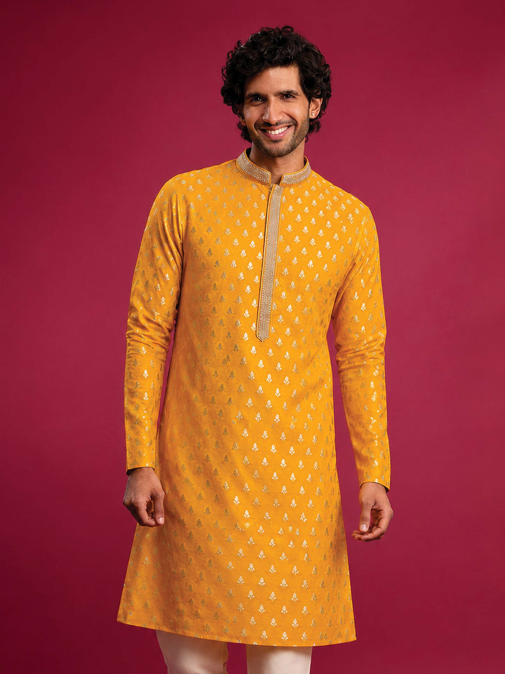 Men Yellow Viscose Kurta Navratri, Diwali, Wedding, Festive, Festive Glitz, Durga Puja Ethnic Wear