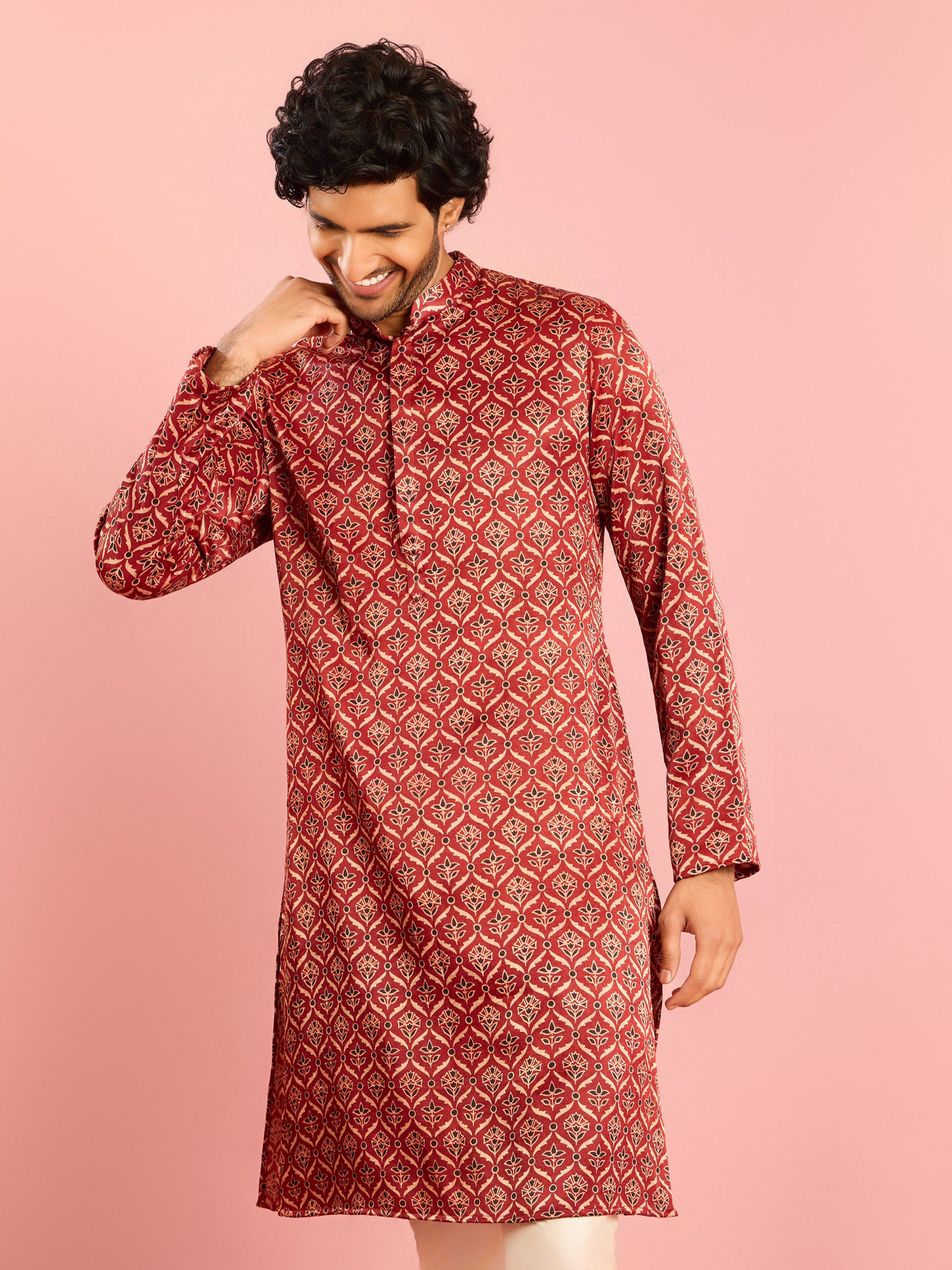 Men's Maroon   Thigh Length Kurta