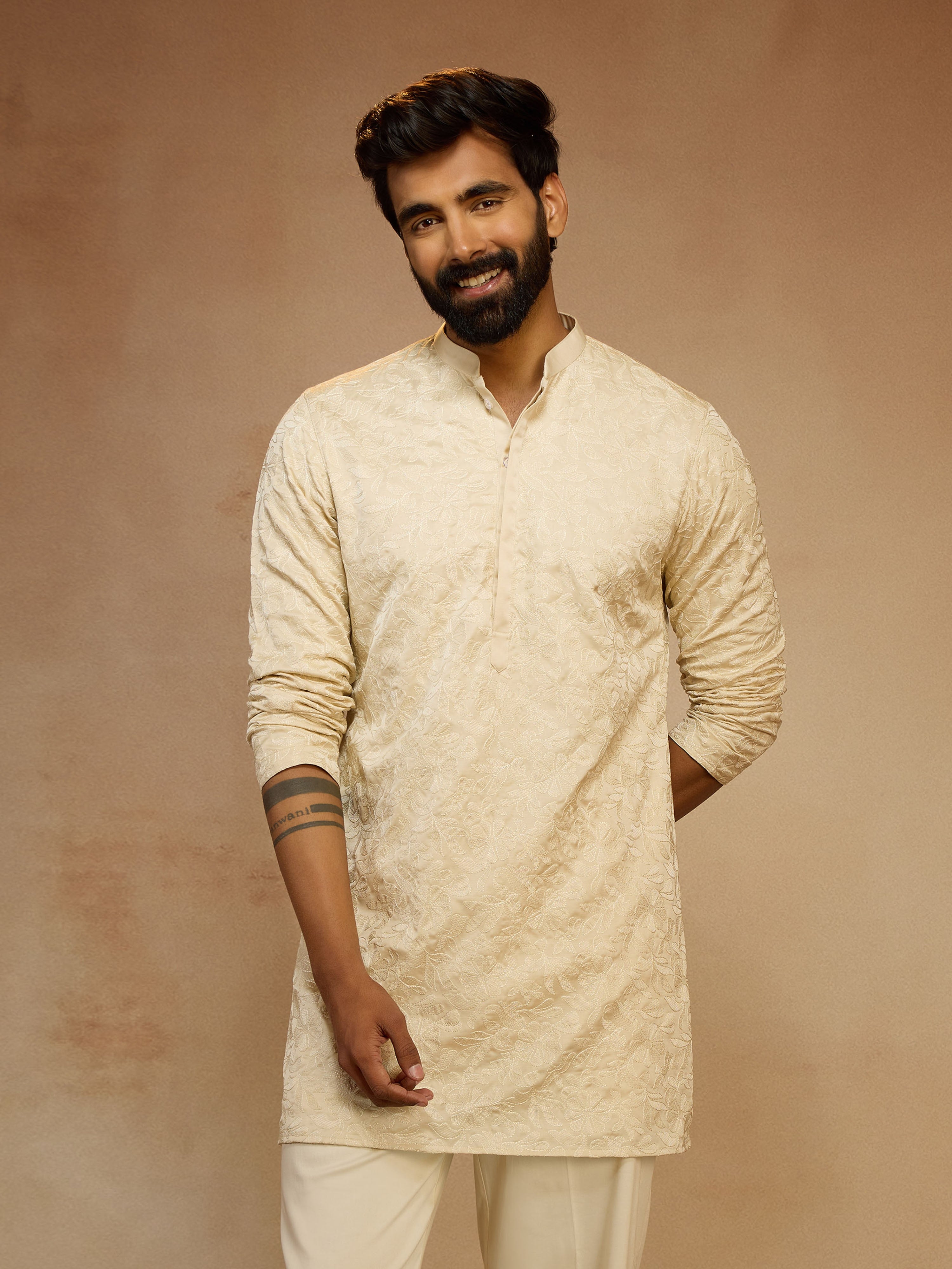 Men's Beige Silk Blend Jacquard Floral Thread Work Kurta