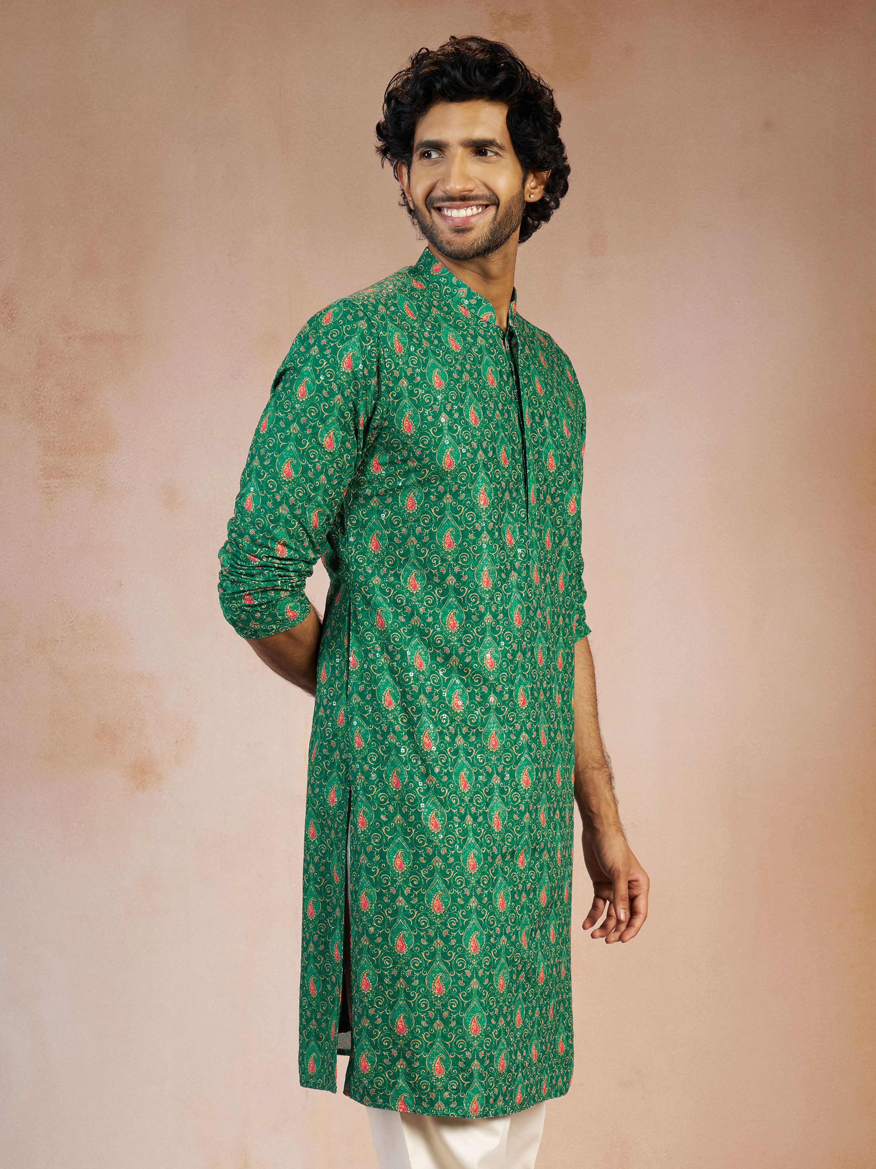 Men's Green Chikankari All-Over Geometric Embroidered Silk Blend Straight Kurta
