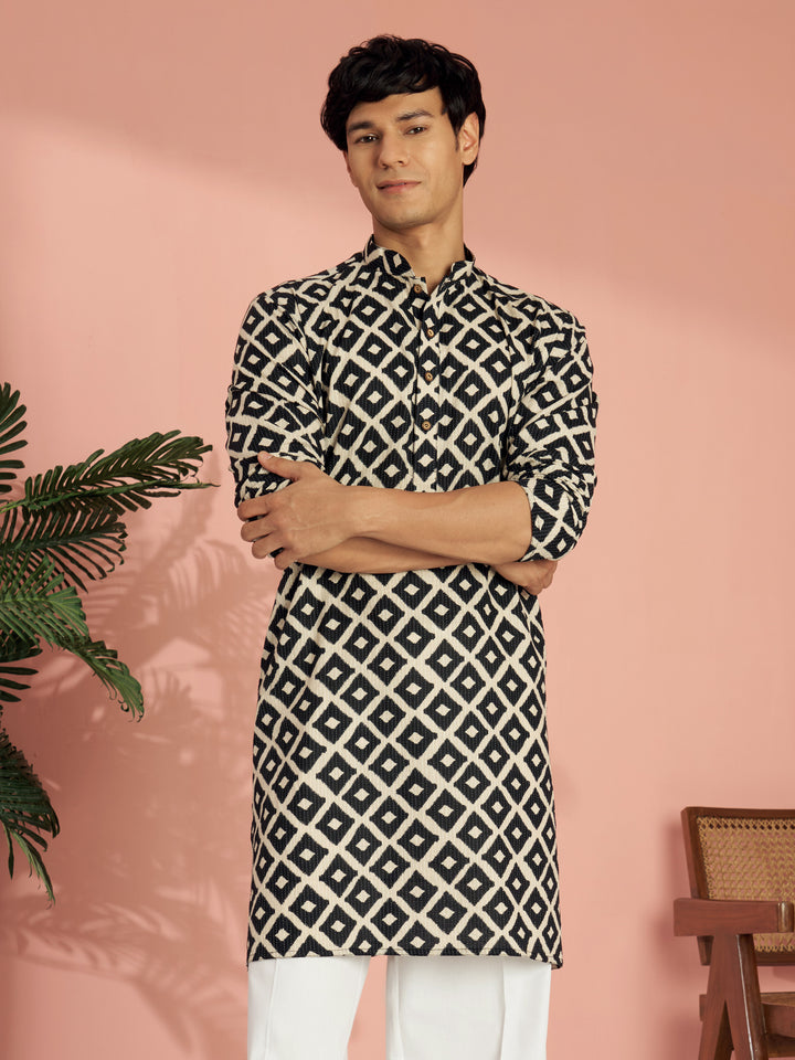 kurta pyjama set for men