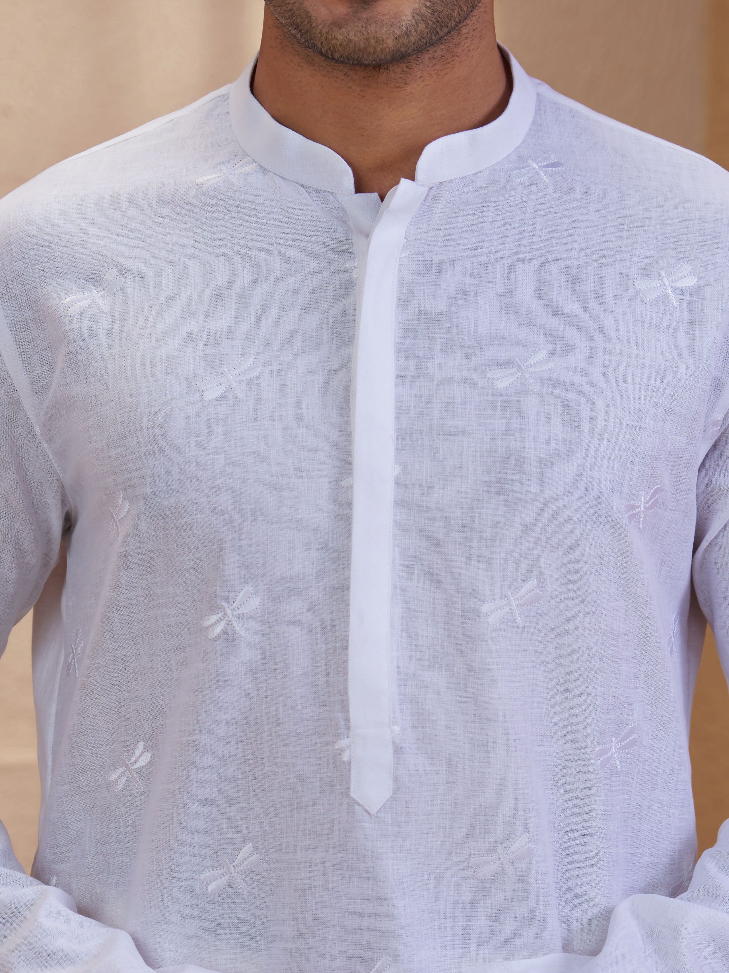 Men's White Woven Fabric Embroidered Thigh Length Kurta
