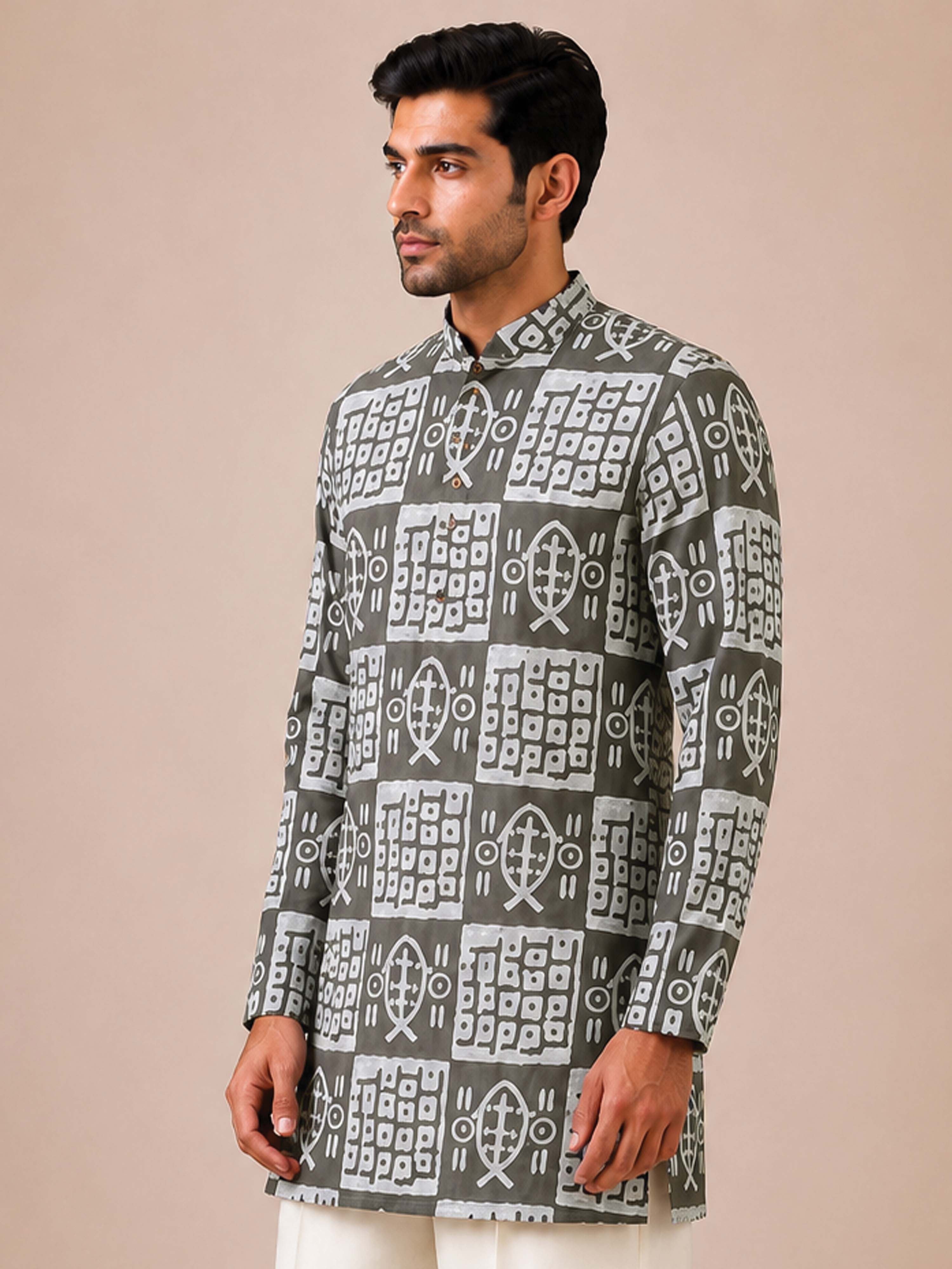 Men's Grey Woven Fabric Batik Thigh-Length Kurta
