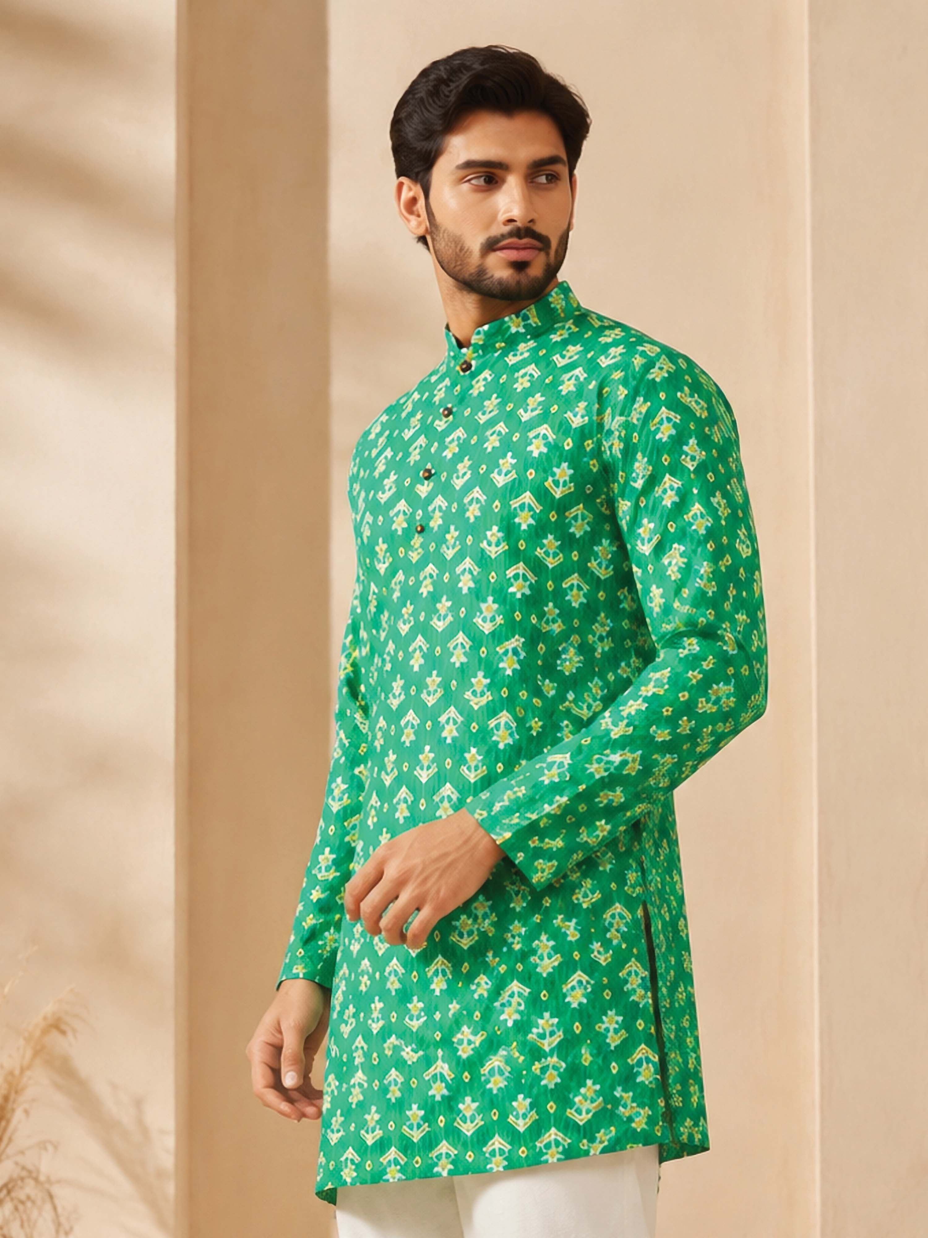 Men's Green Cotton Embroidered Above Knee Kurta