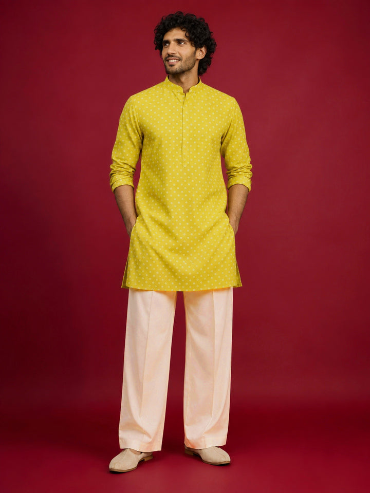 Men Yellow Rayon Kurta with Pyjama Navratri, Diwali, Festive, Summer / Casual, Party, Wedding, Durga Puja Ethnic Wear