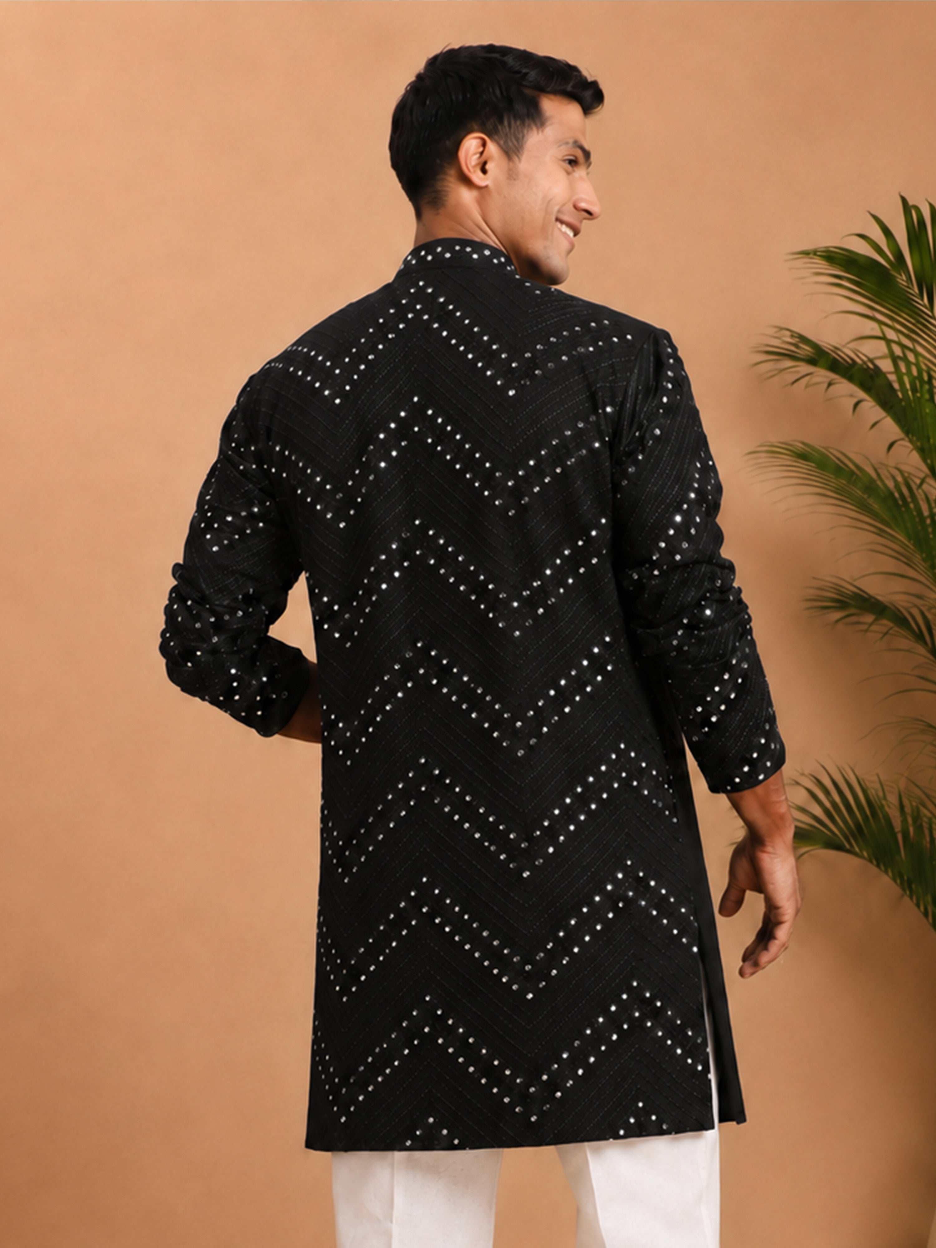Men's Black Georgette Geometry Thigh Length Kurta