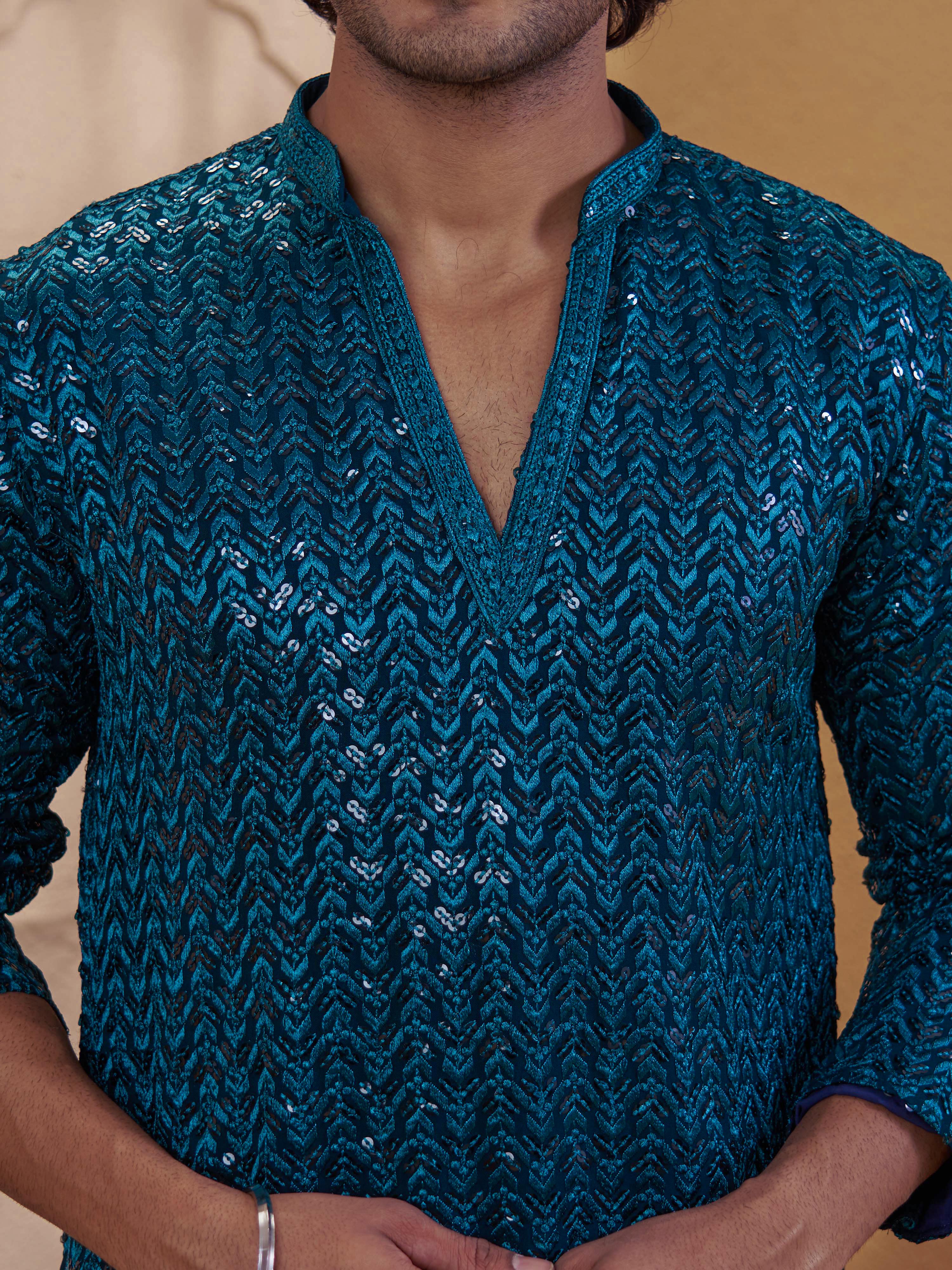Vastramay Men Turquoise Rayon Sequin Embellished V-Neck Thigh Length Kurta