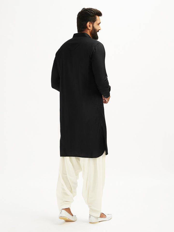 men’s kurta set
