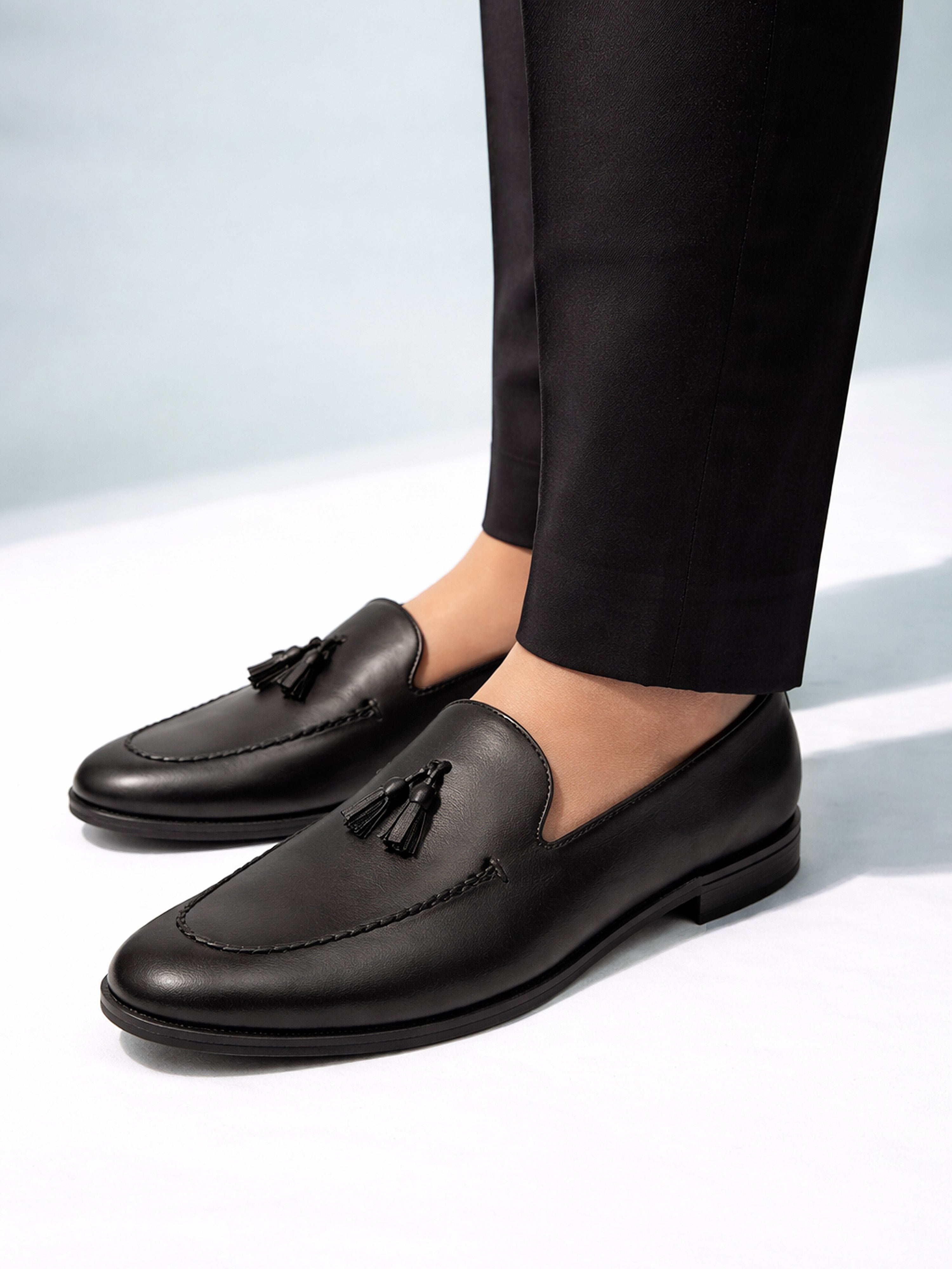 Men's Black Tasselled Loafer | Synthetic Matte Finish | Twin Tassel Vamp | Airmix Sole | All Season