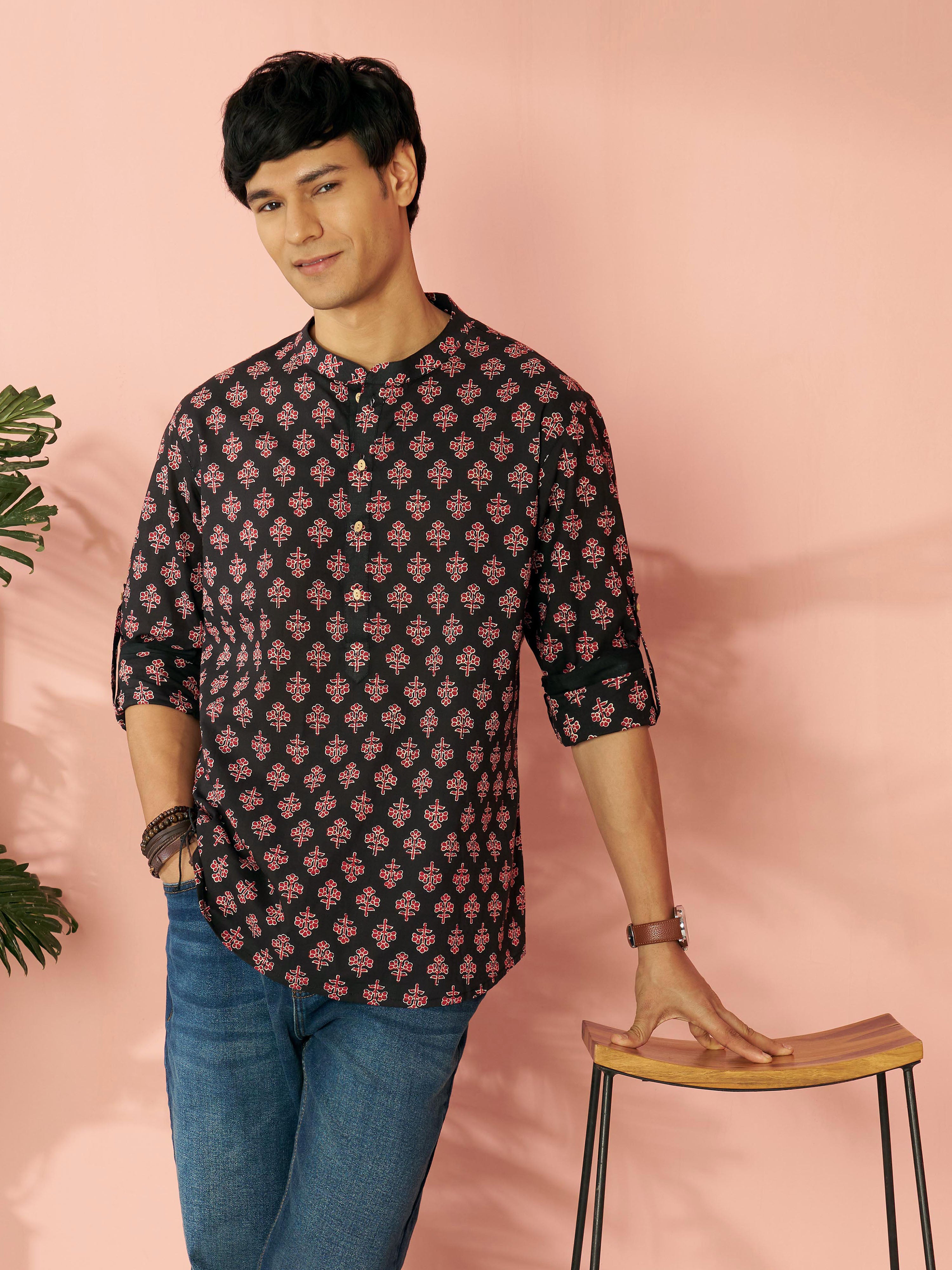 Men's Black Floral Print Cotton Short Kurta
