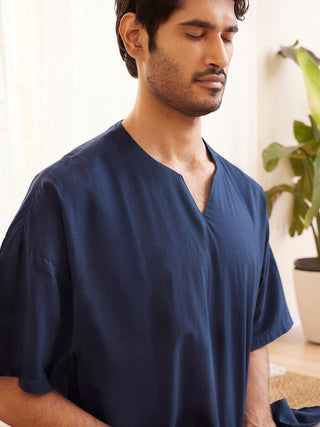 VASTRAMAY Men's Navy Blue And White Cotton Kurta Pyjama Set