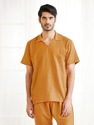 VASTRAMAY Men's Dusty Saffron Cotton Short Kurta