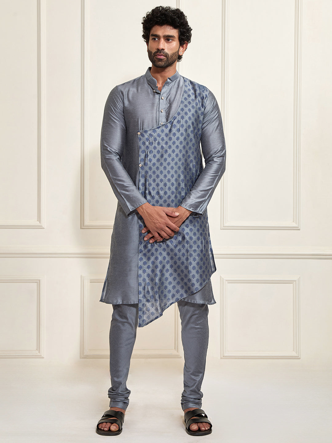 VASTRAMAY Men's Grey Cotton Blend Kurta