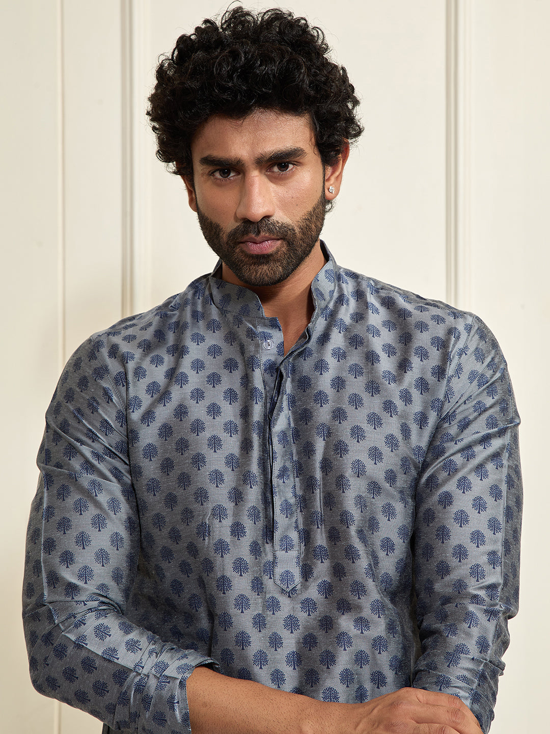 VASTRAMAY Men's Grey Cotton Silk Blend Kurta