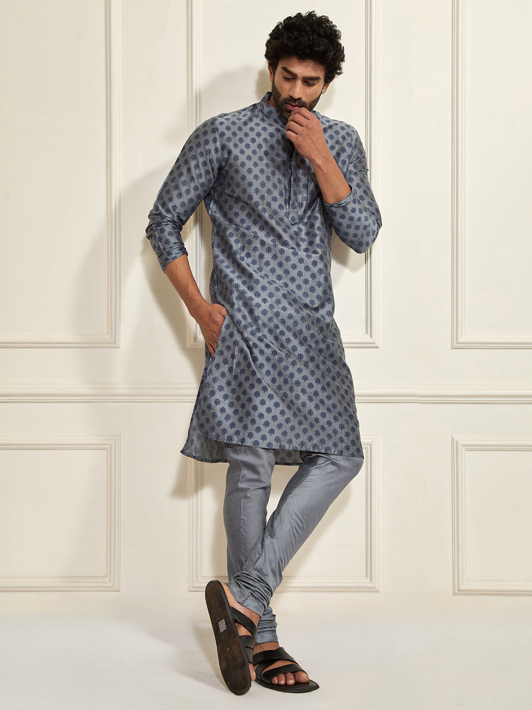 VASTRAMAY Men's Grey Cotton Silk Blend Kurta