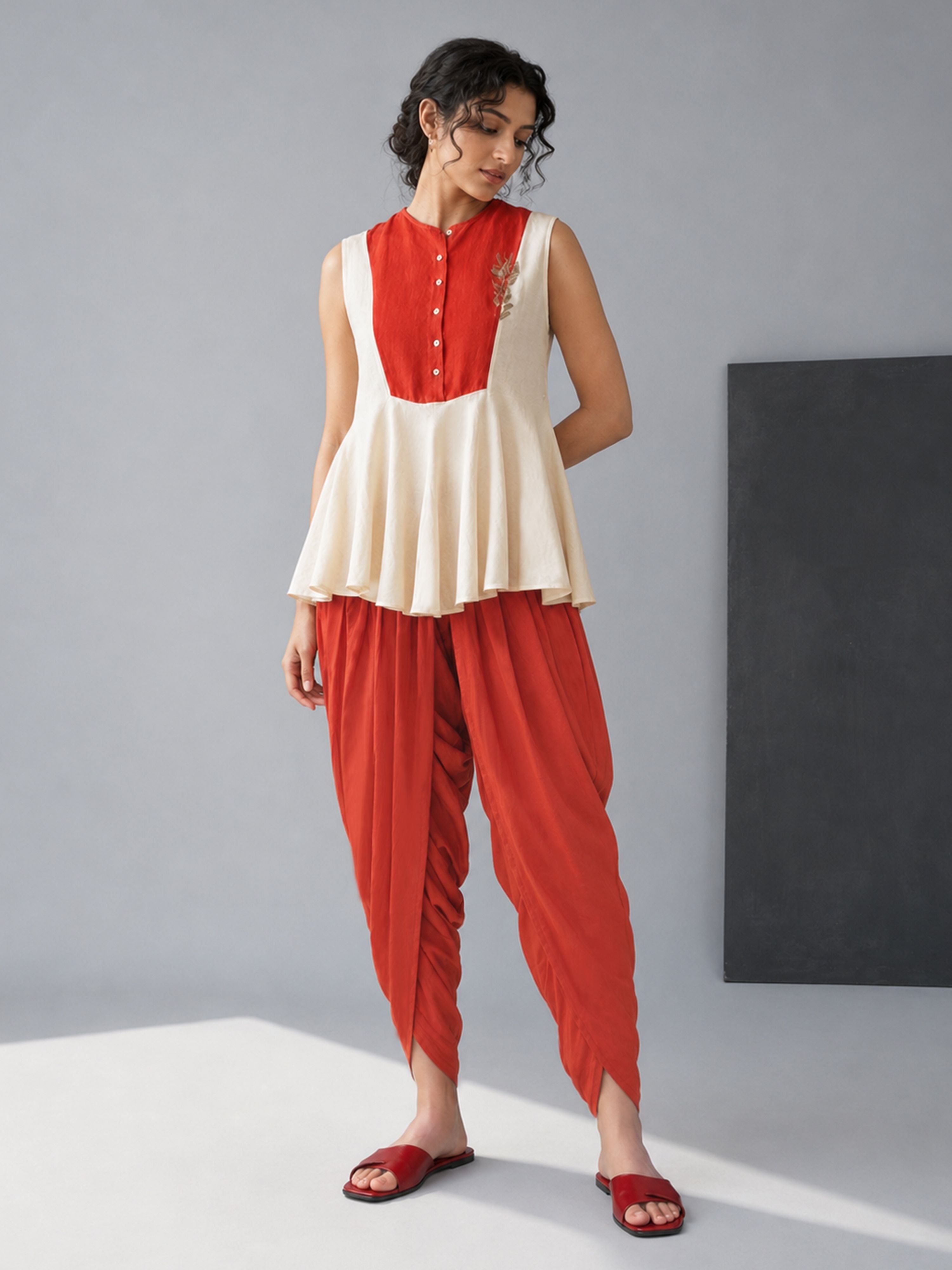 Women's Pink Cotton-Blend Solid Dhoti
