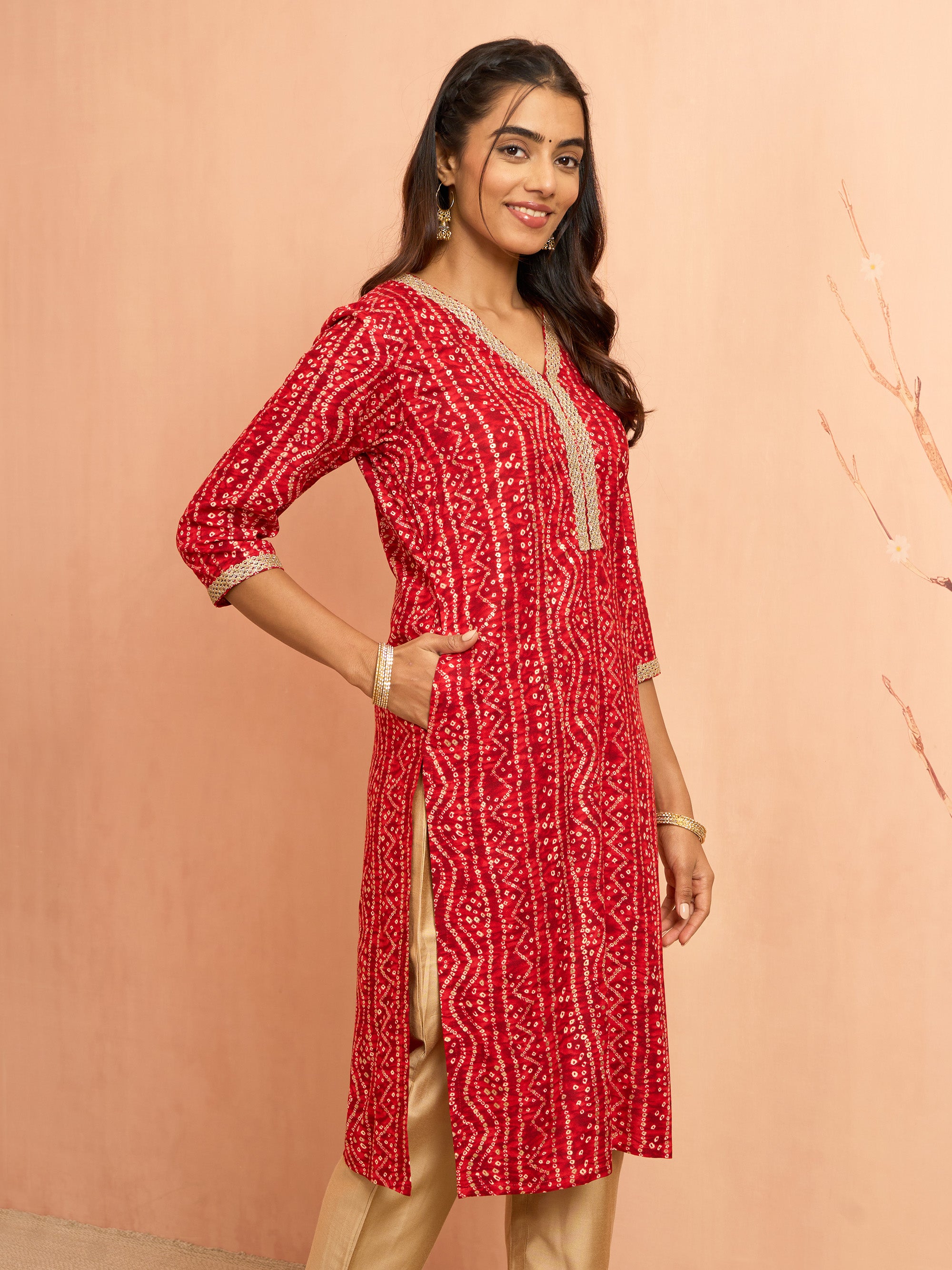 Women's Red Bandhani Foil Print Rayon Kurta