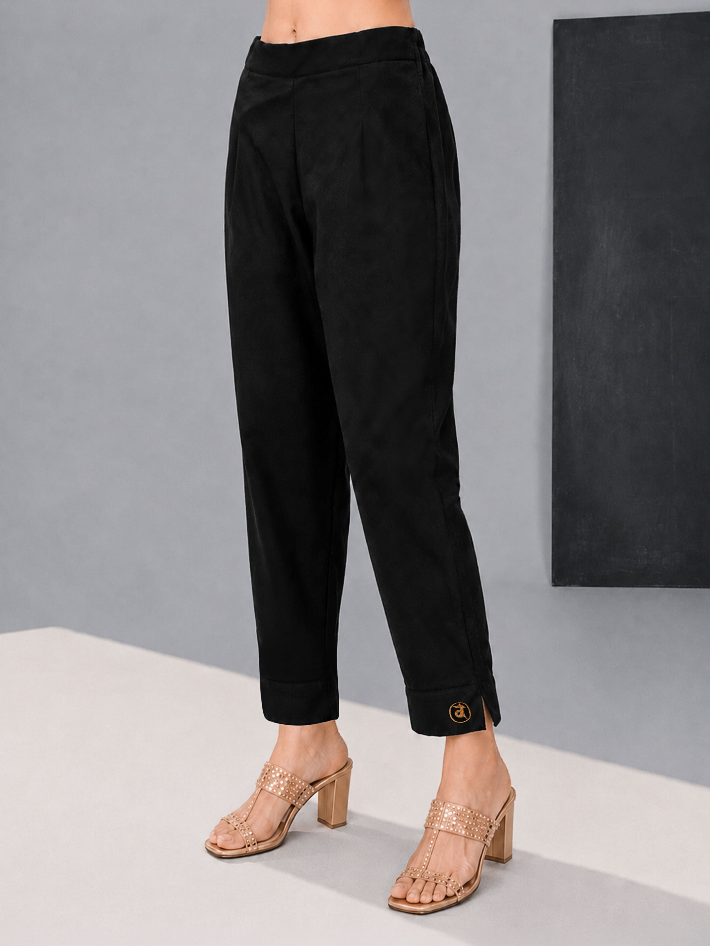 Women's Black Cotton Solid Pant