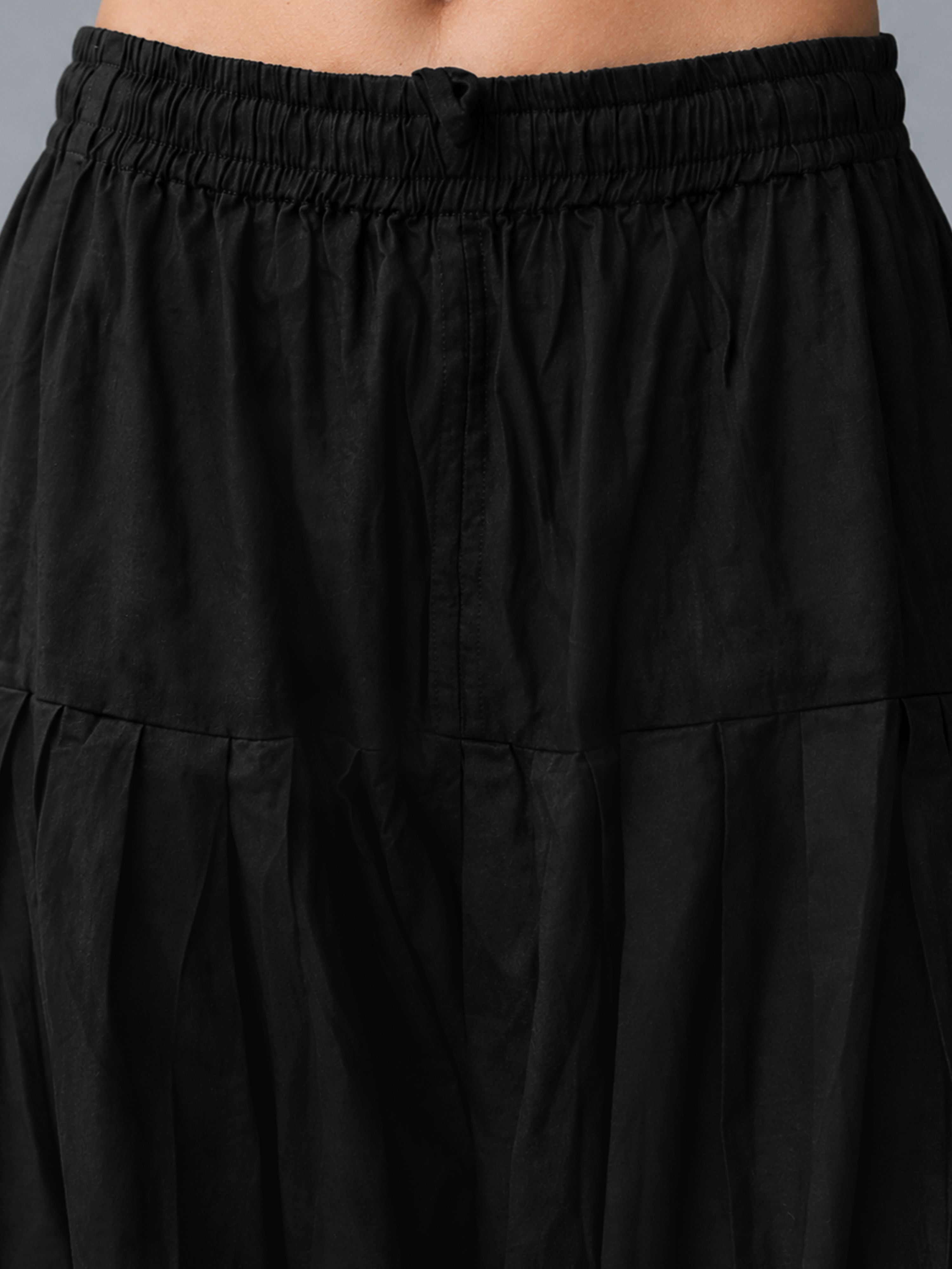 Women's Black Cotton Solid Patiyala