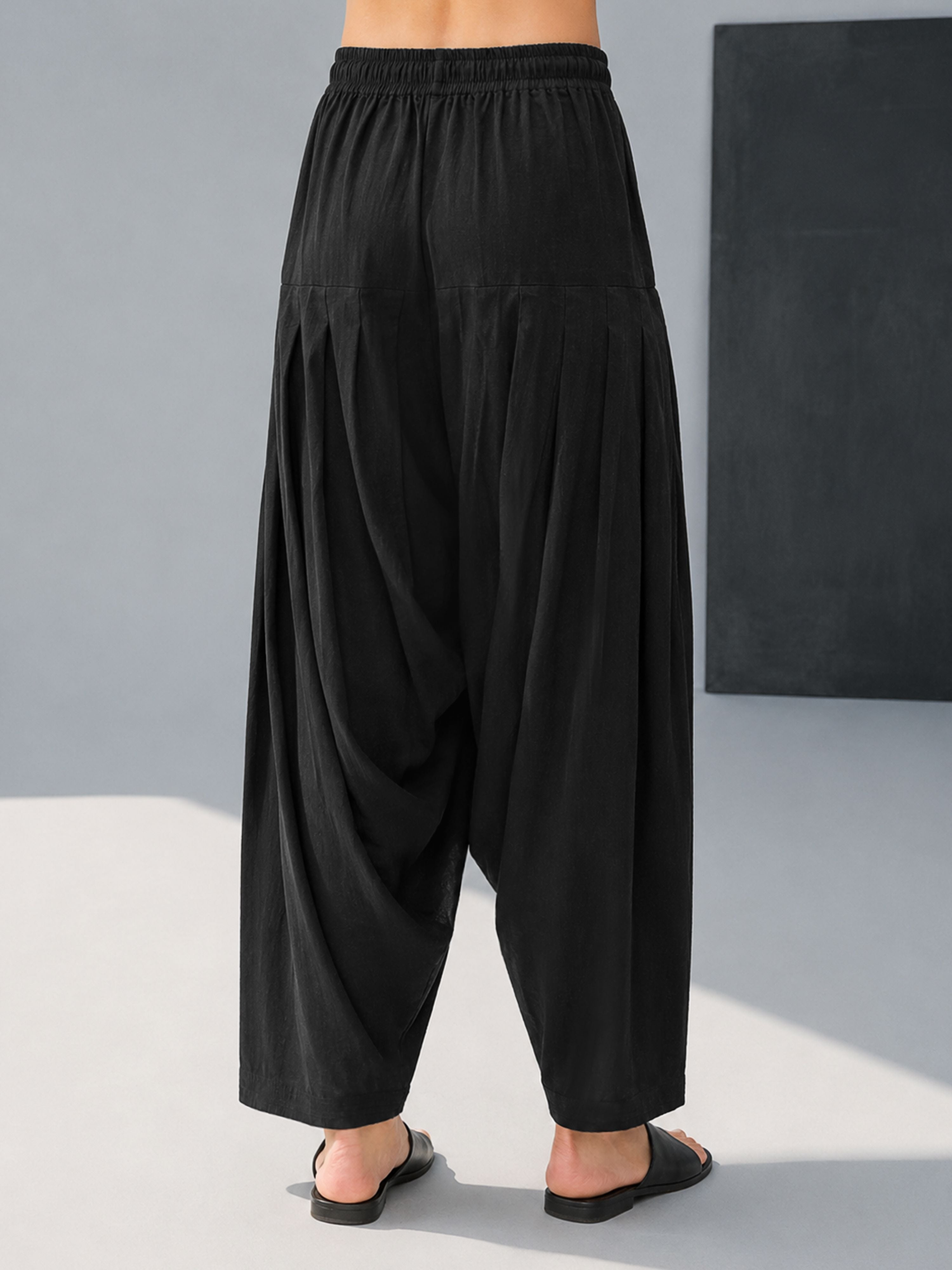 Women's Black Cotton Solid Patiyala