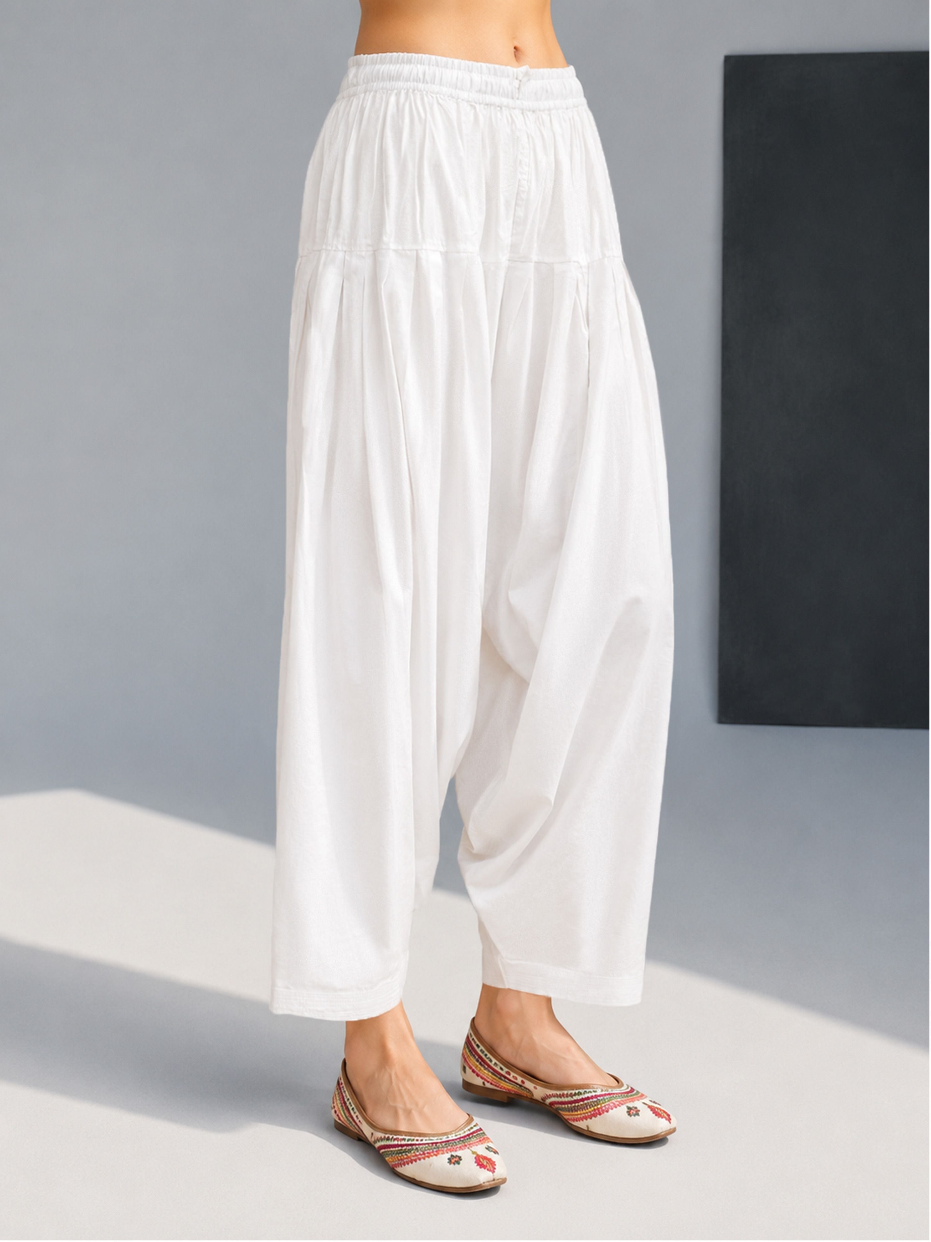 Women's White Cotton Solid Patiala