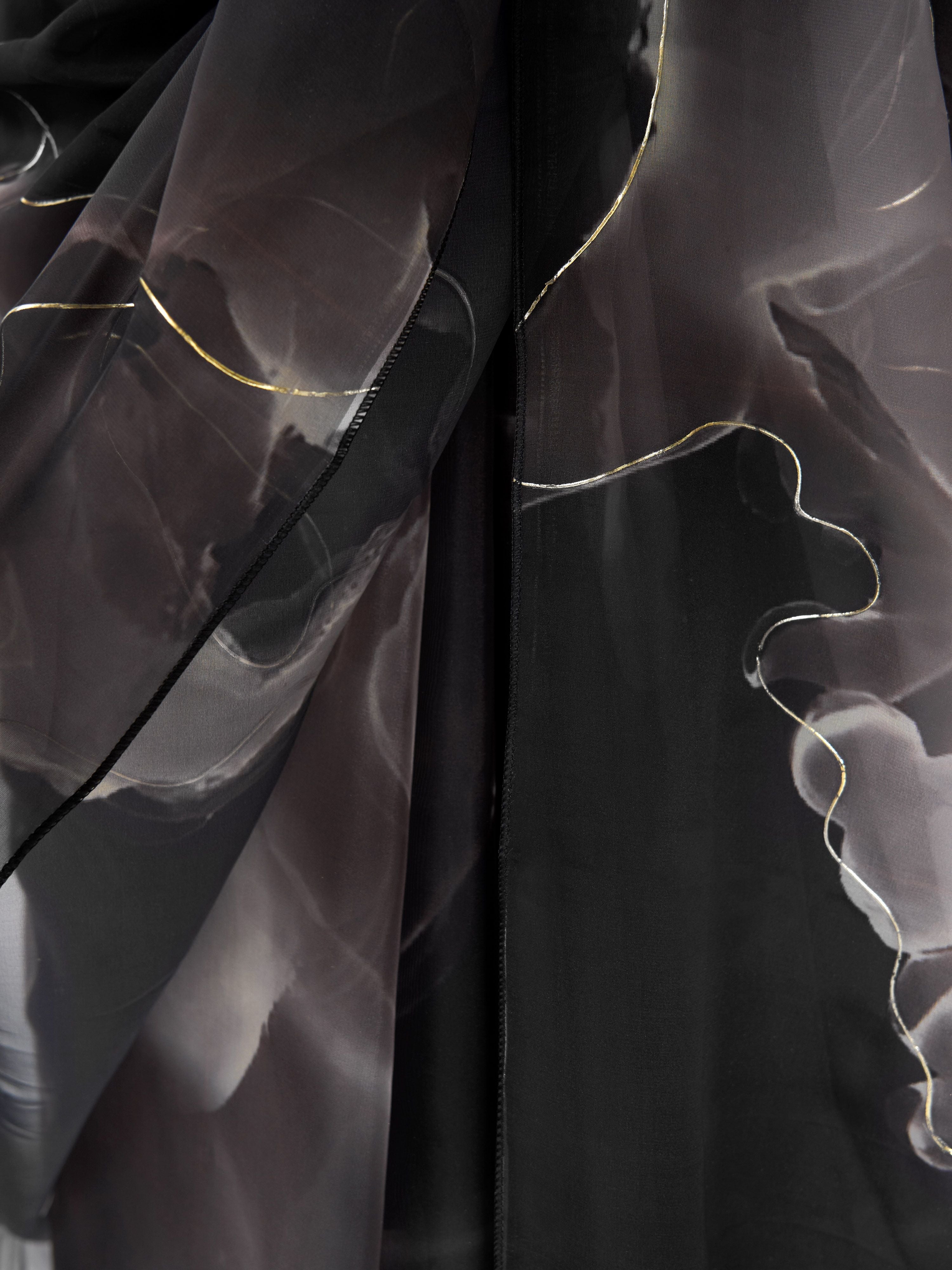 Women's Black Organza Abstract Saree With Unstitched Blouse Piece