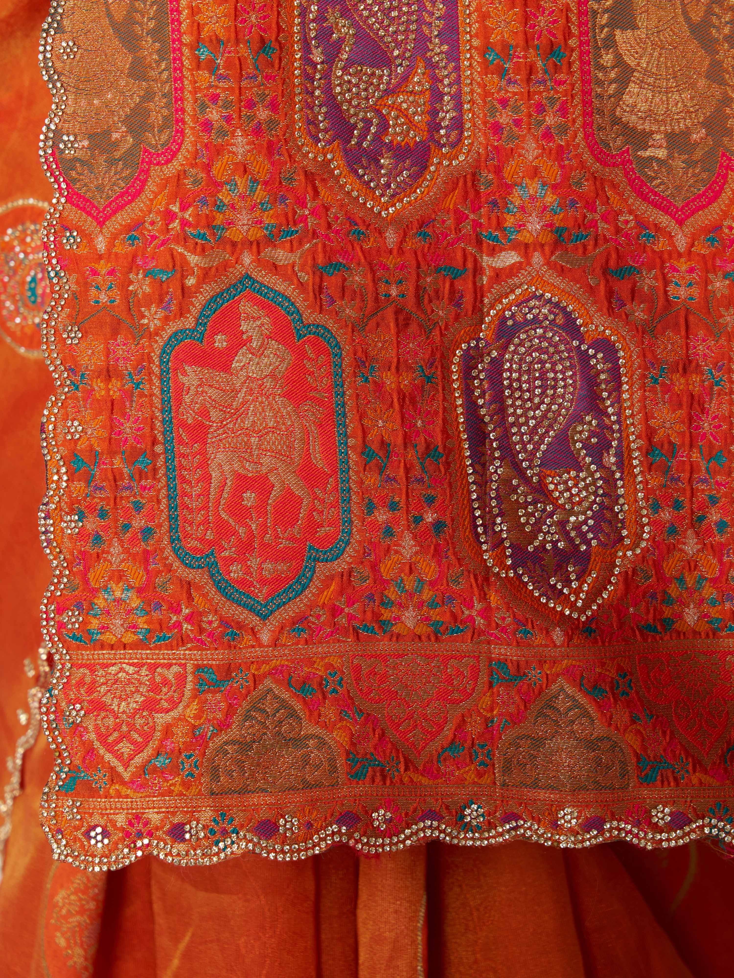 Women's Orange Jacquard Ethnic Motifs Saree With Unstitched Blouse Piece
