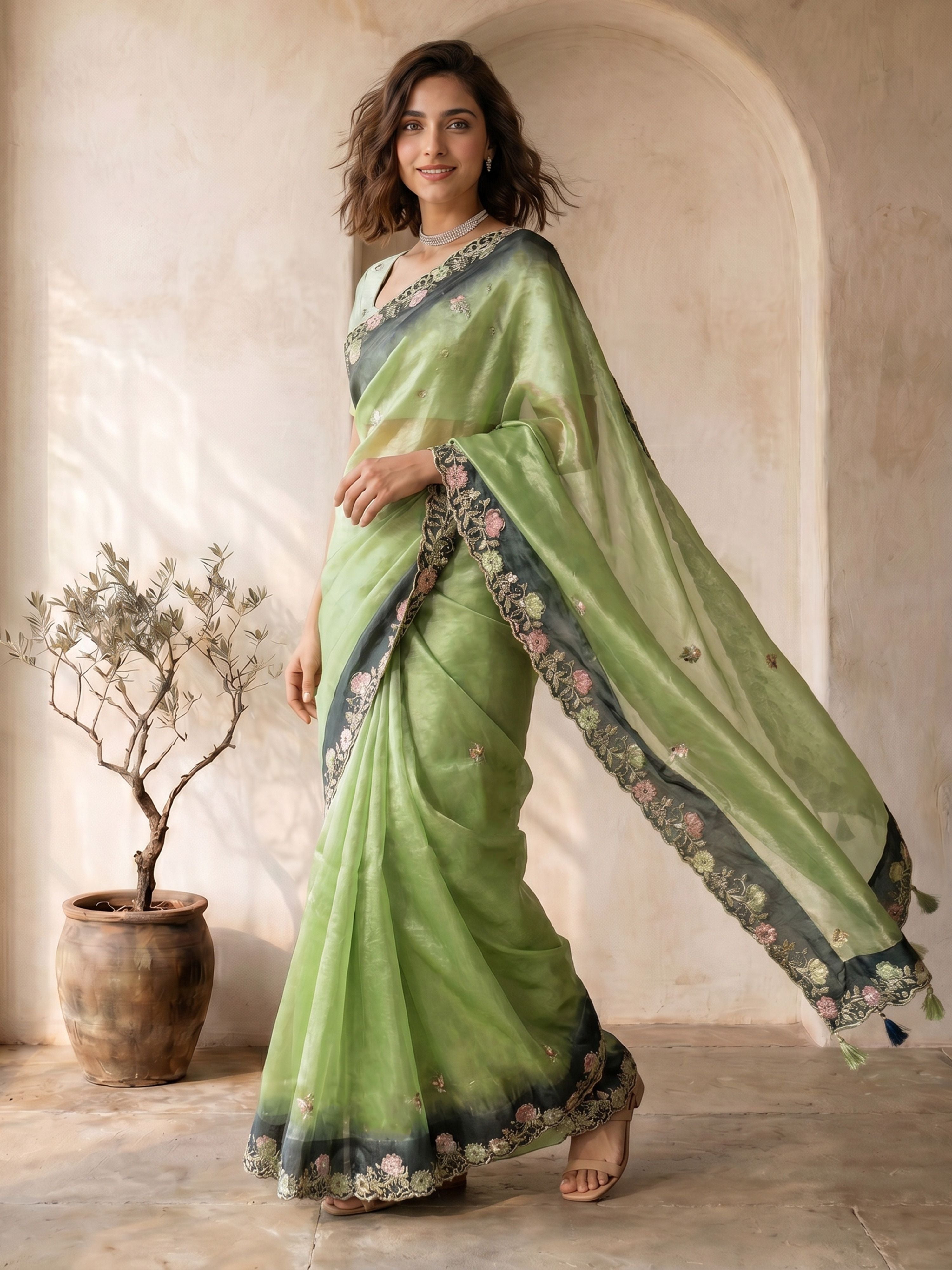 Women's Green Organza Embroidered Saree With Unstitched Blouse Piece