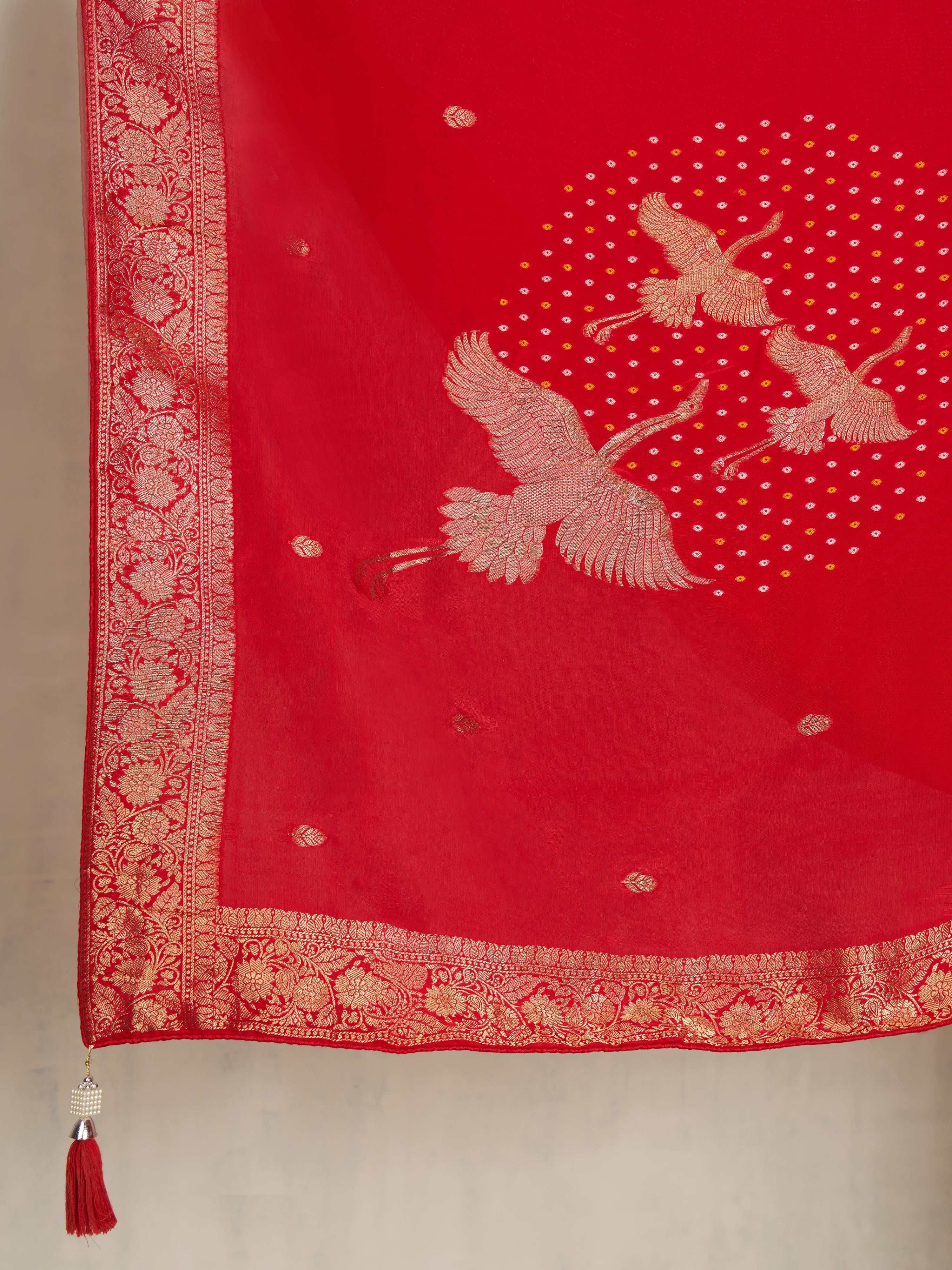 Women's Red Silk-Blend Bandhni Saree With Unstitched Blouse Piece