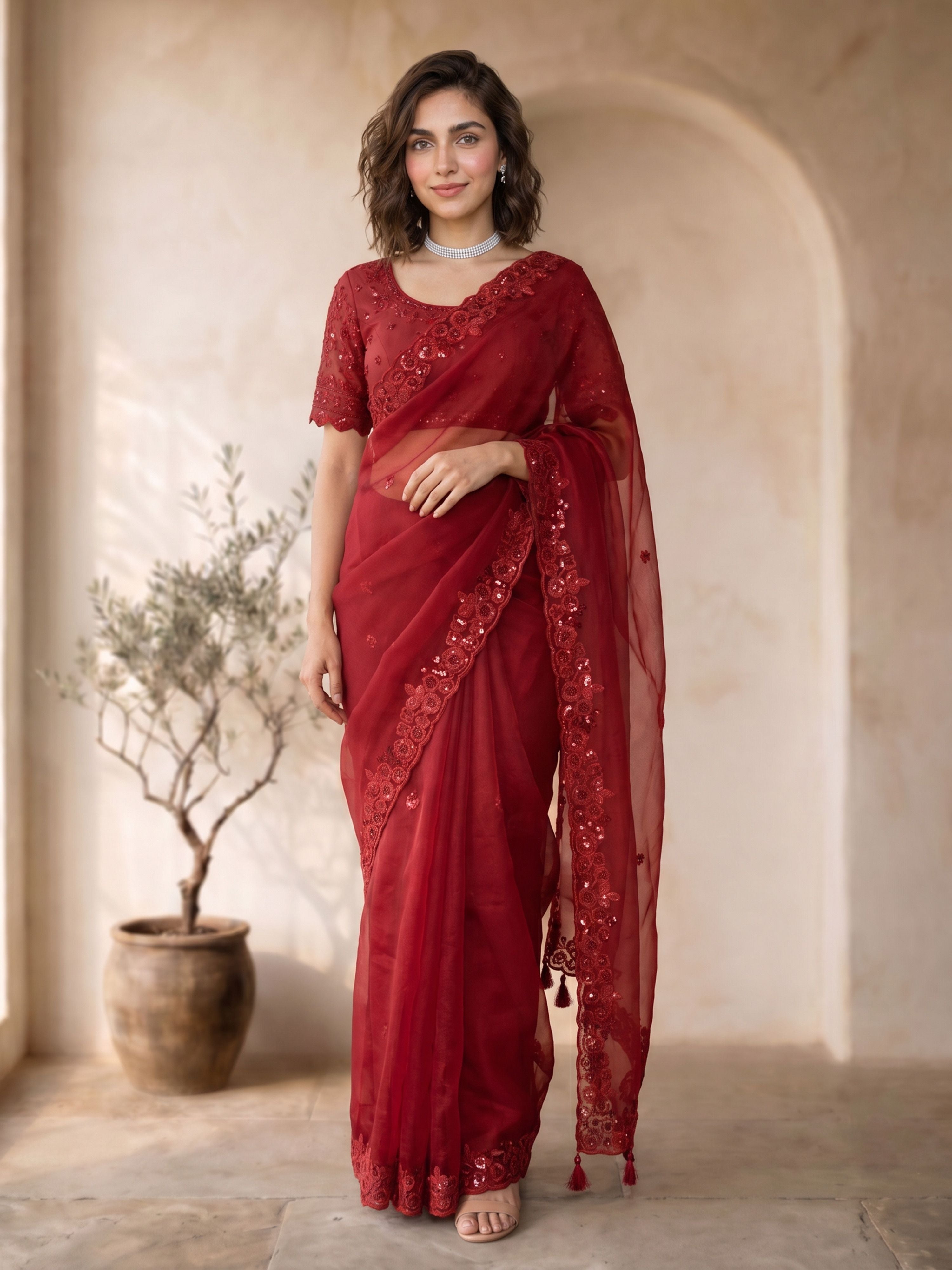 Women's Red Organza Ethnic Motifs Saree With Unstitched Blouse Piece