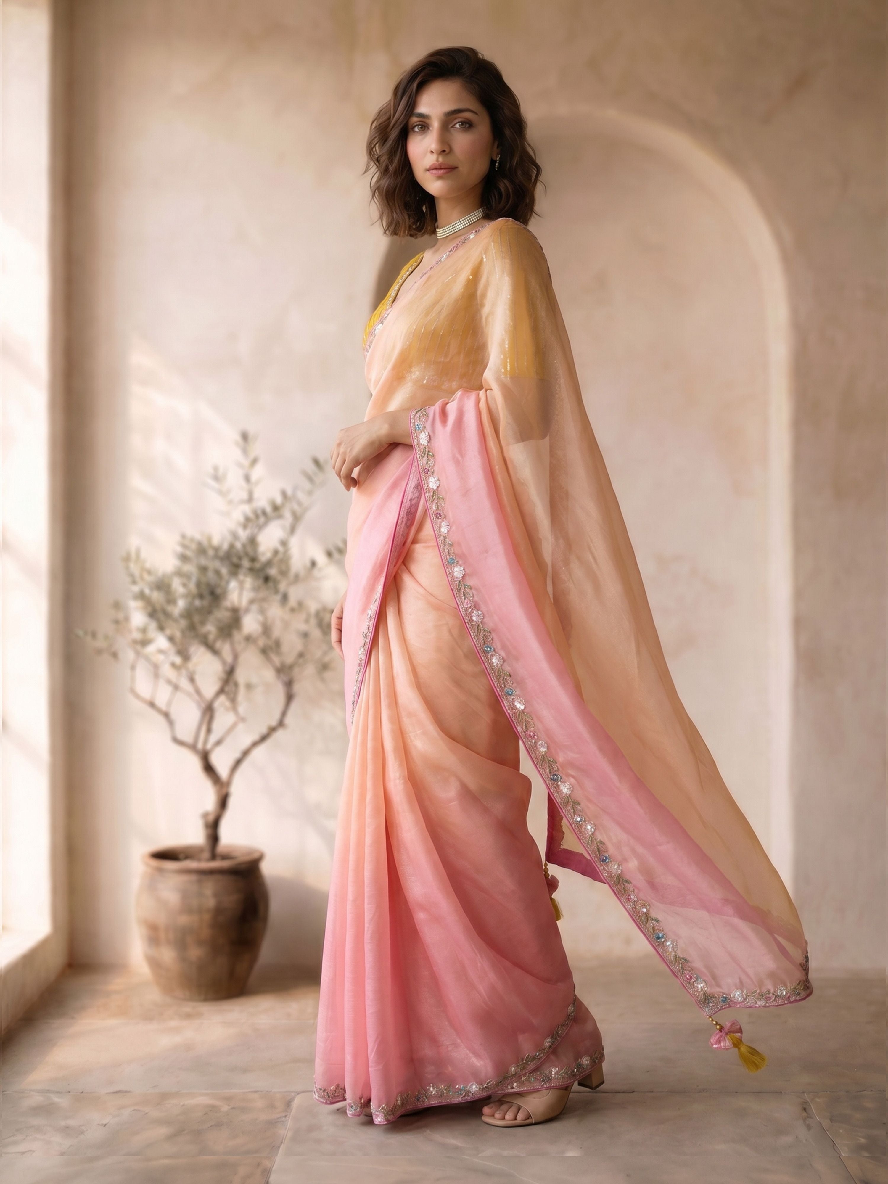 Women's Pink Organza Ethnic Motifs Saree With Unstitched Blouse Piece