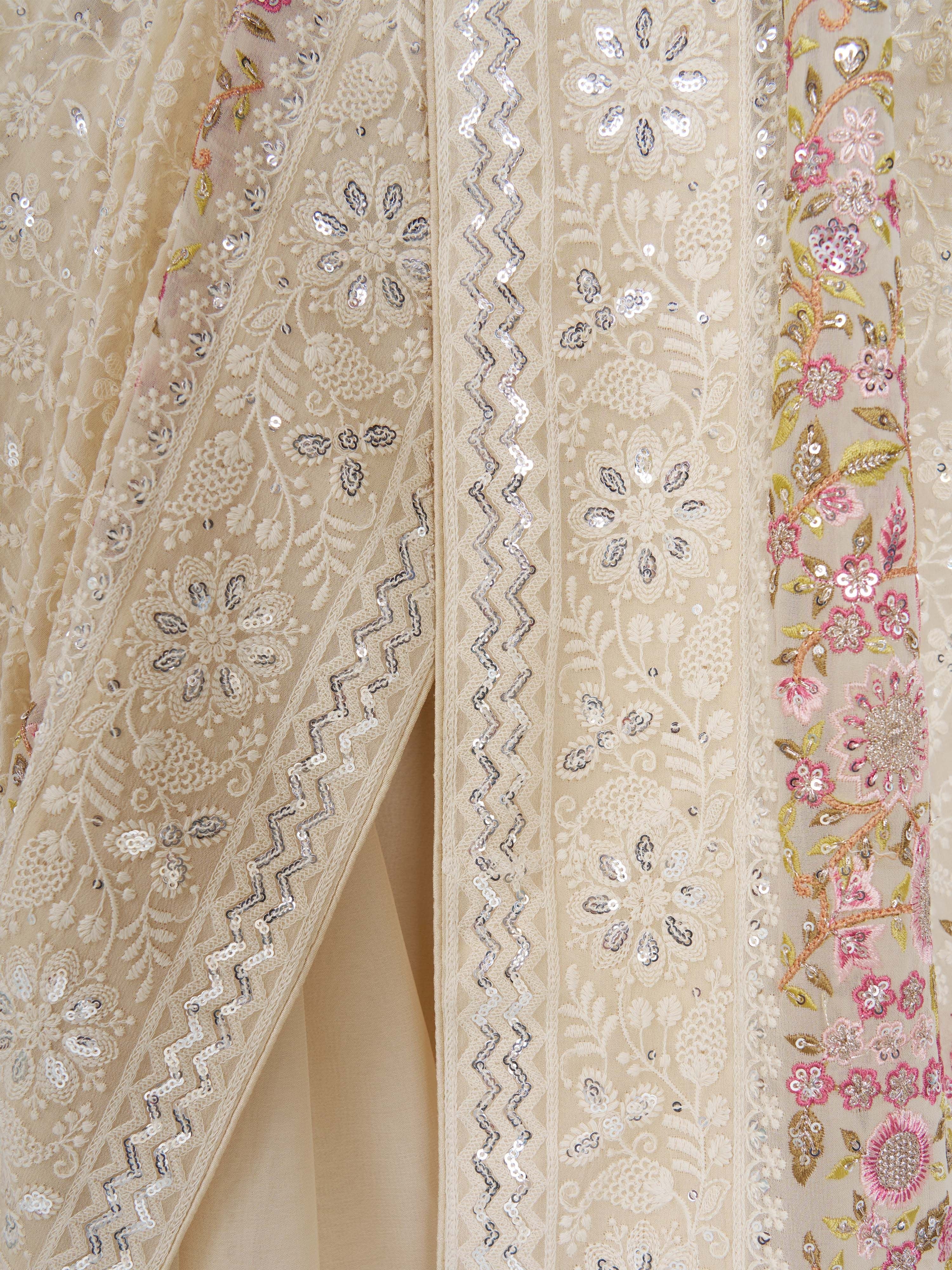 Women's Cream Georgette Embroidered Saree With Unstitched Blouse Piece