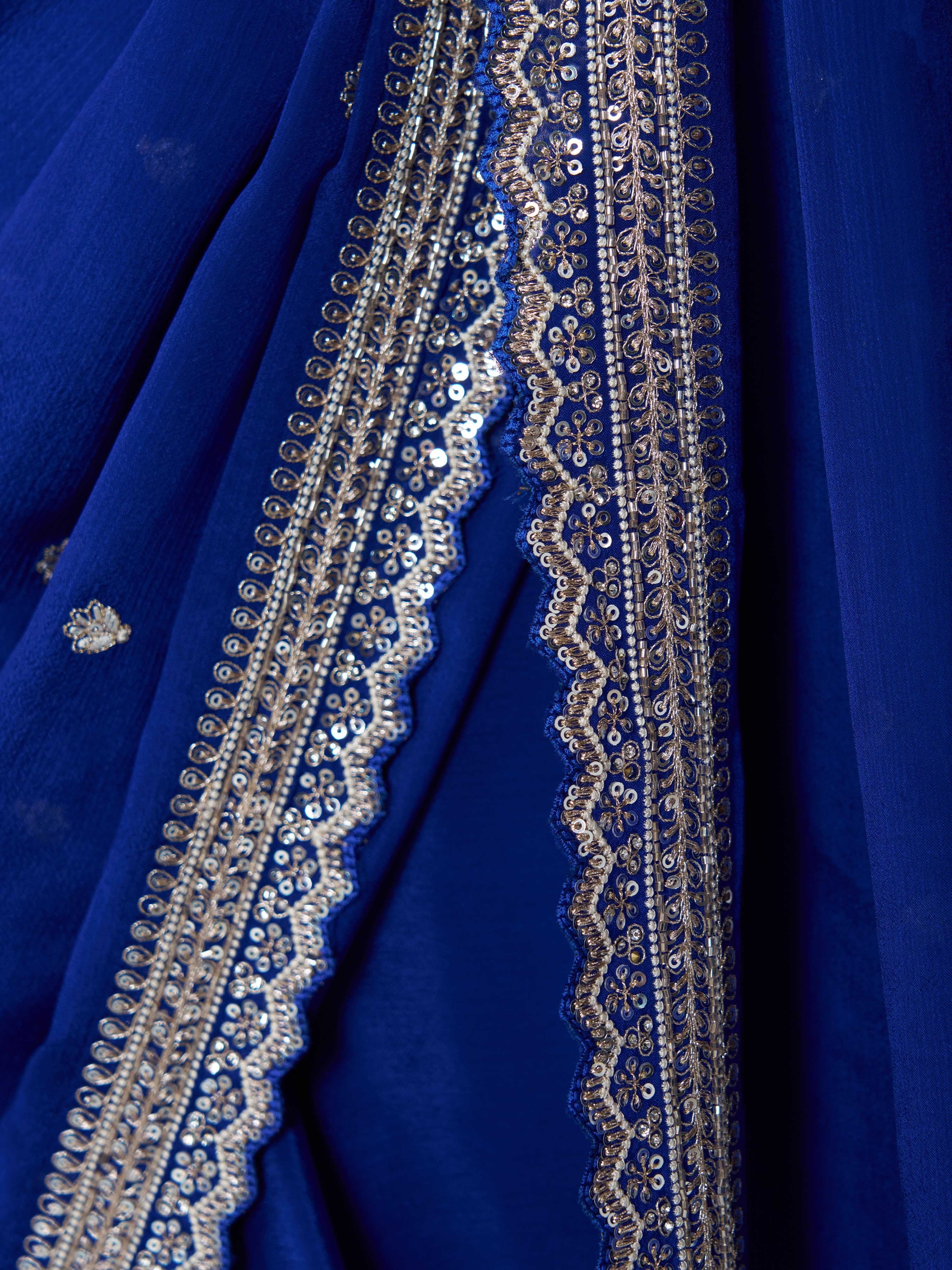 Women's Blue Synthetic Ethnic Motifs Saree With Ready Blouse