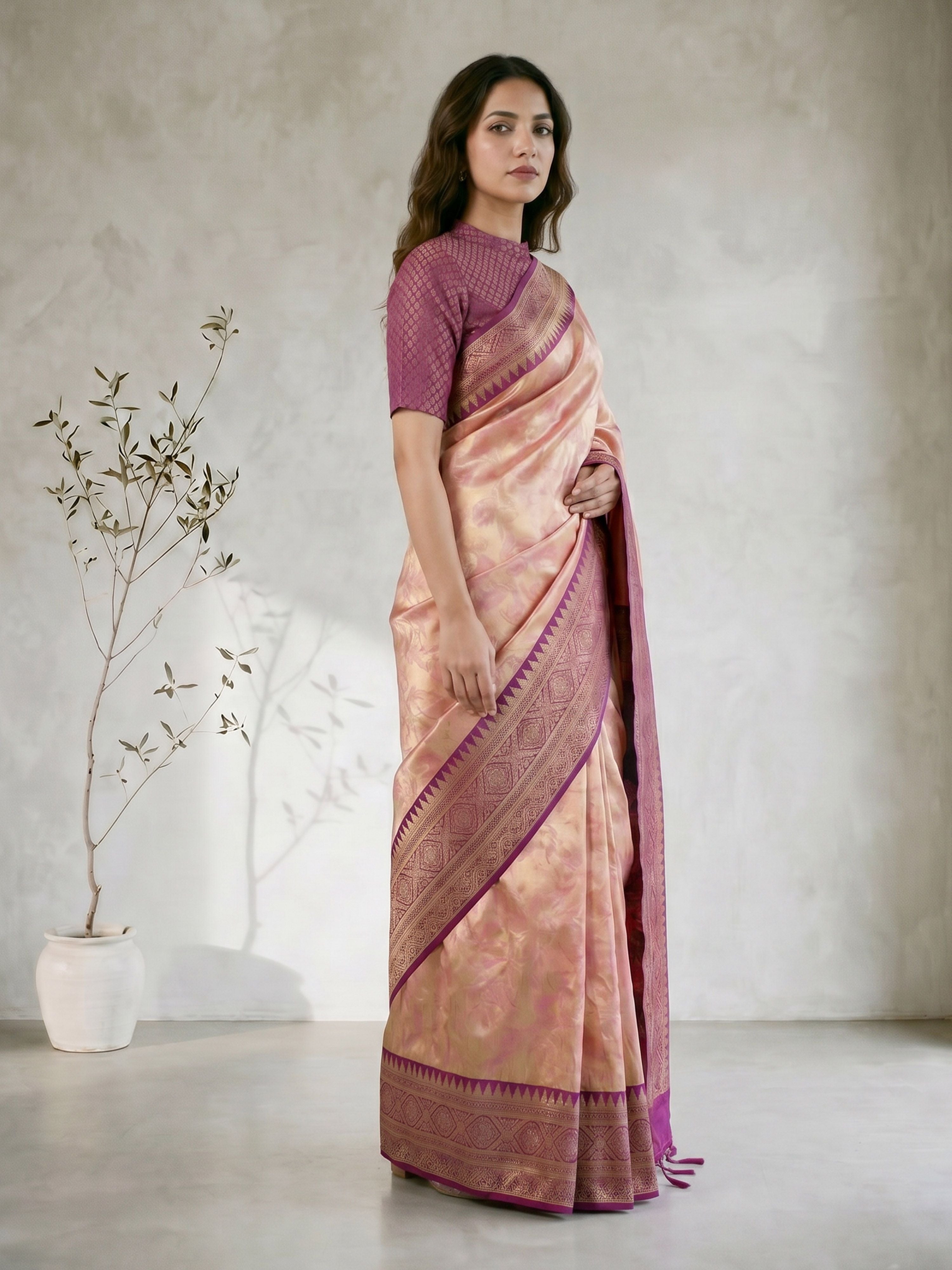 Women's Purple Cotton-Silk Ethnic Motifs Saree With Unstitched Blouse Piece