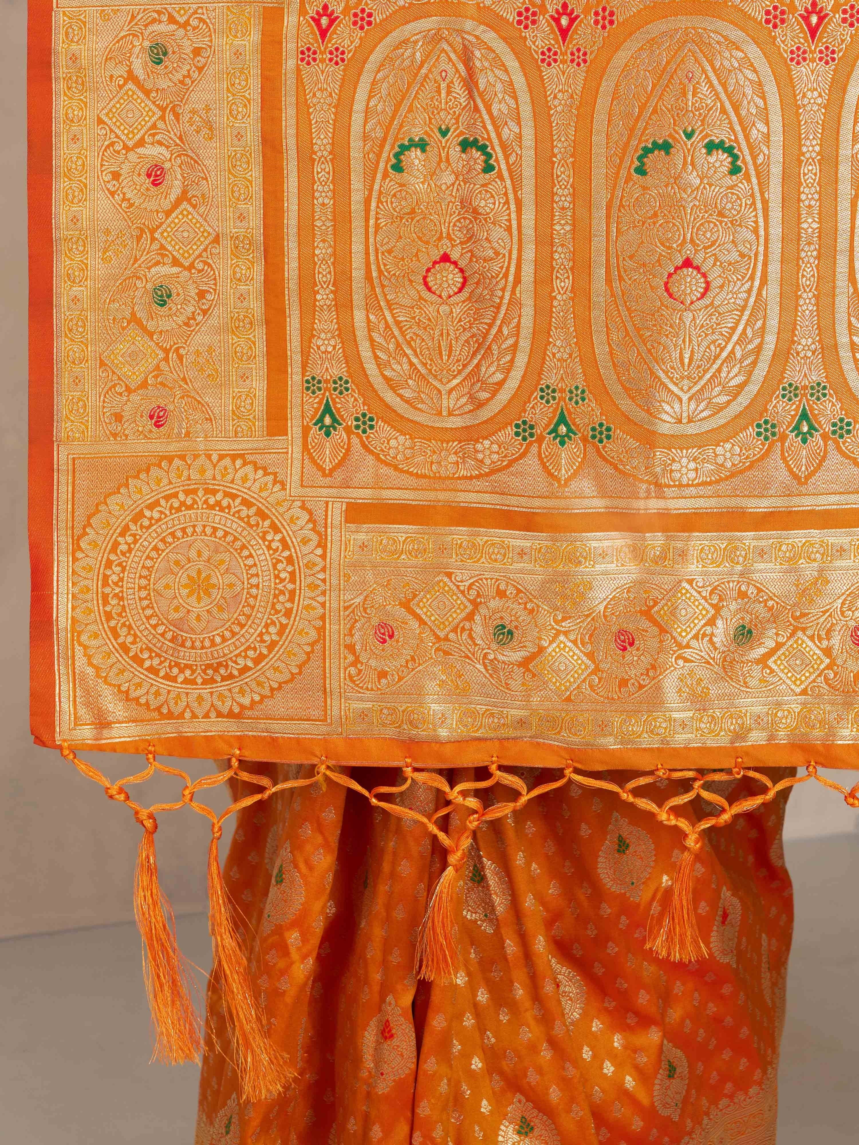 Women's Orange Cotton-Silk Ethnic Motifs Saree With Unstitched Blouse Piece