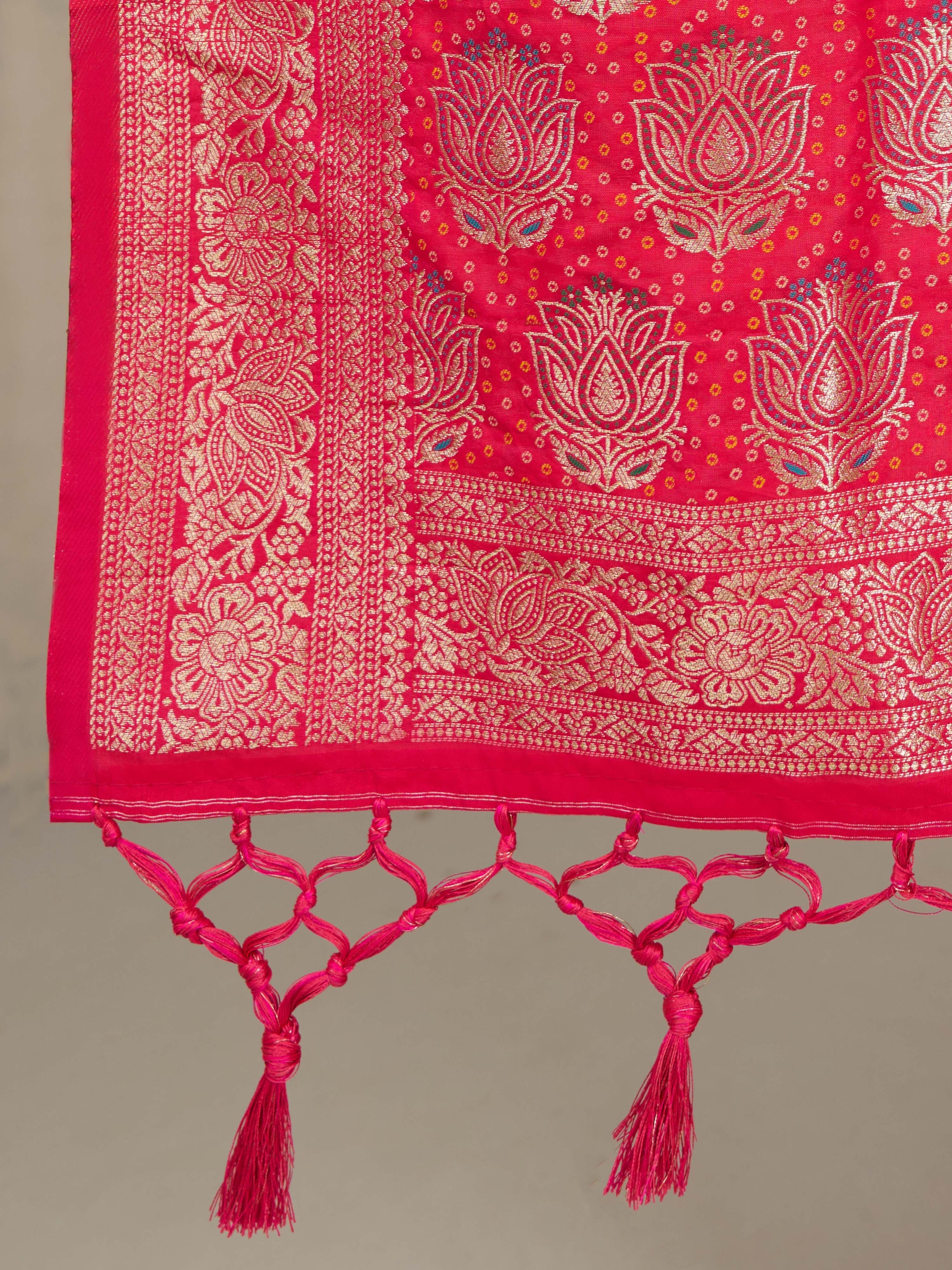 Women's Pink Cotton-Silk Ethnic Motifs Saree With Unstitched Blouse Piece