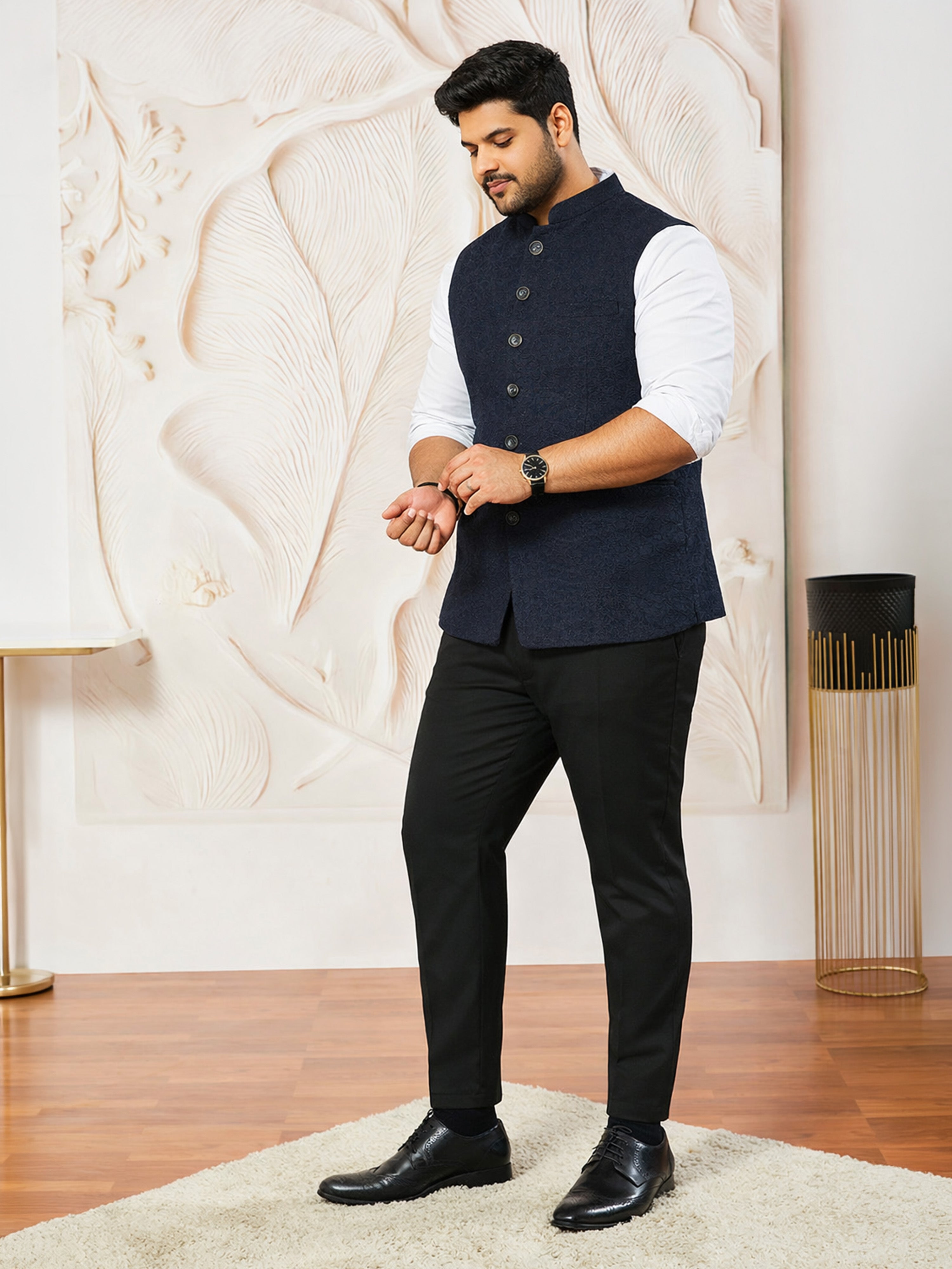 Men's Navy Blue Sutting Fabric Abstract Regular Nehru Jacket