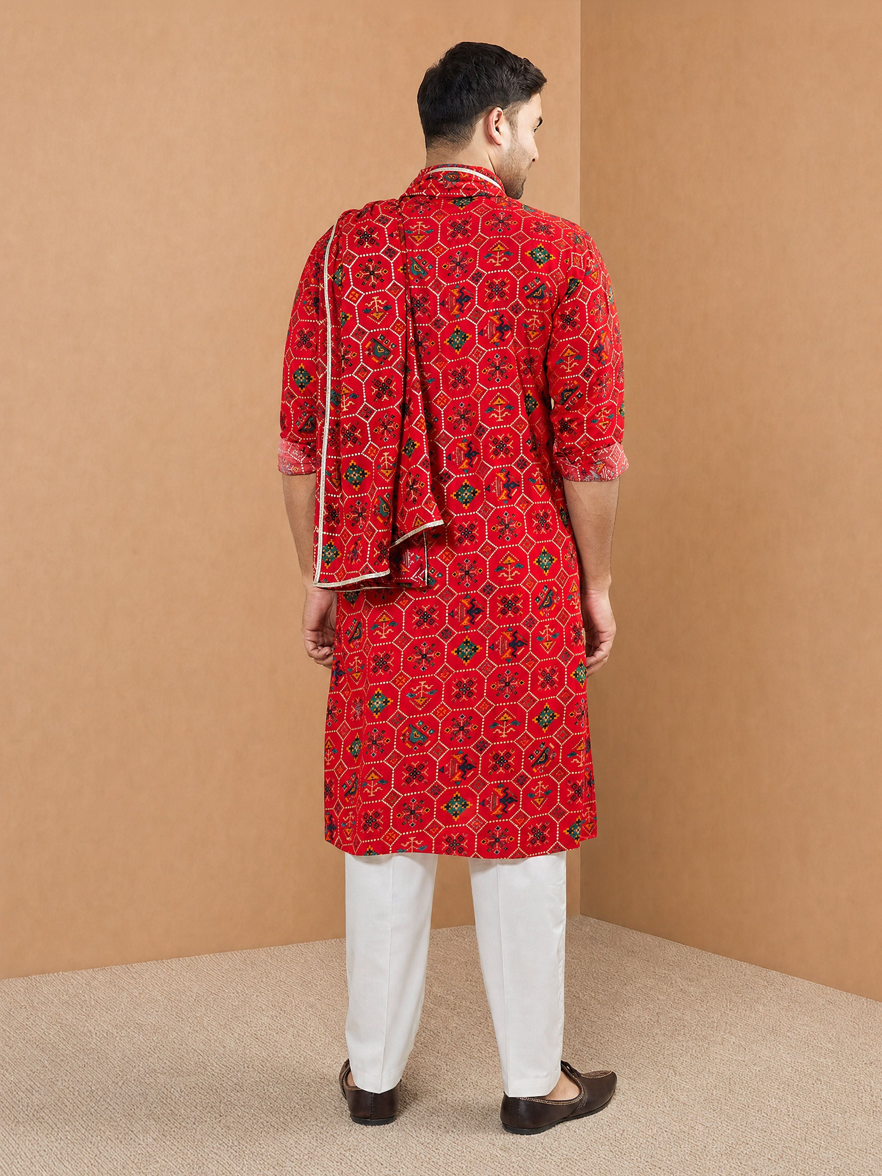 Men's Red Silk-Blend Digital Print Knee Length Kurta and Pyjama with Dupatta