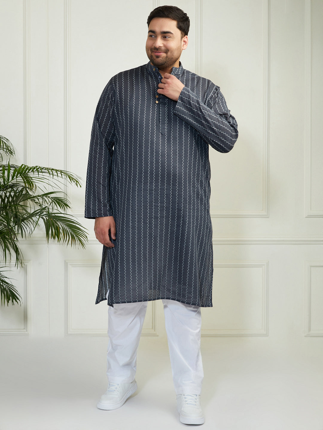 Plus Men's Grey And White Cotton Kurta Pyjama Set