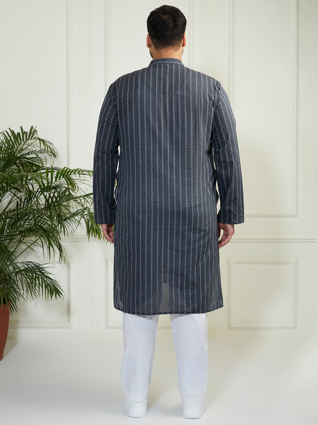 Plus Men's Grey And White Cotton Kurta Pyjama Set