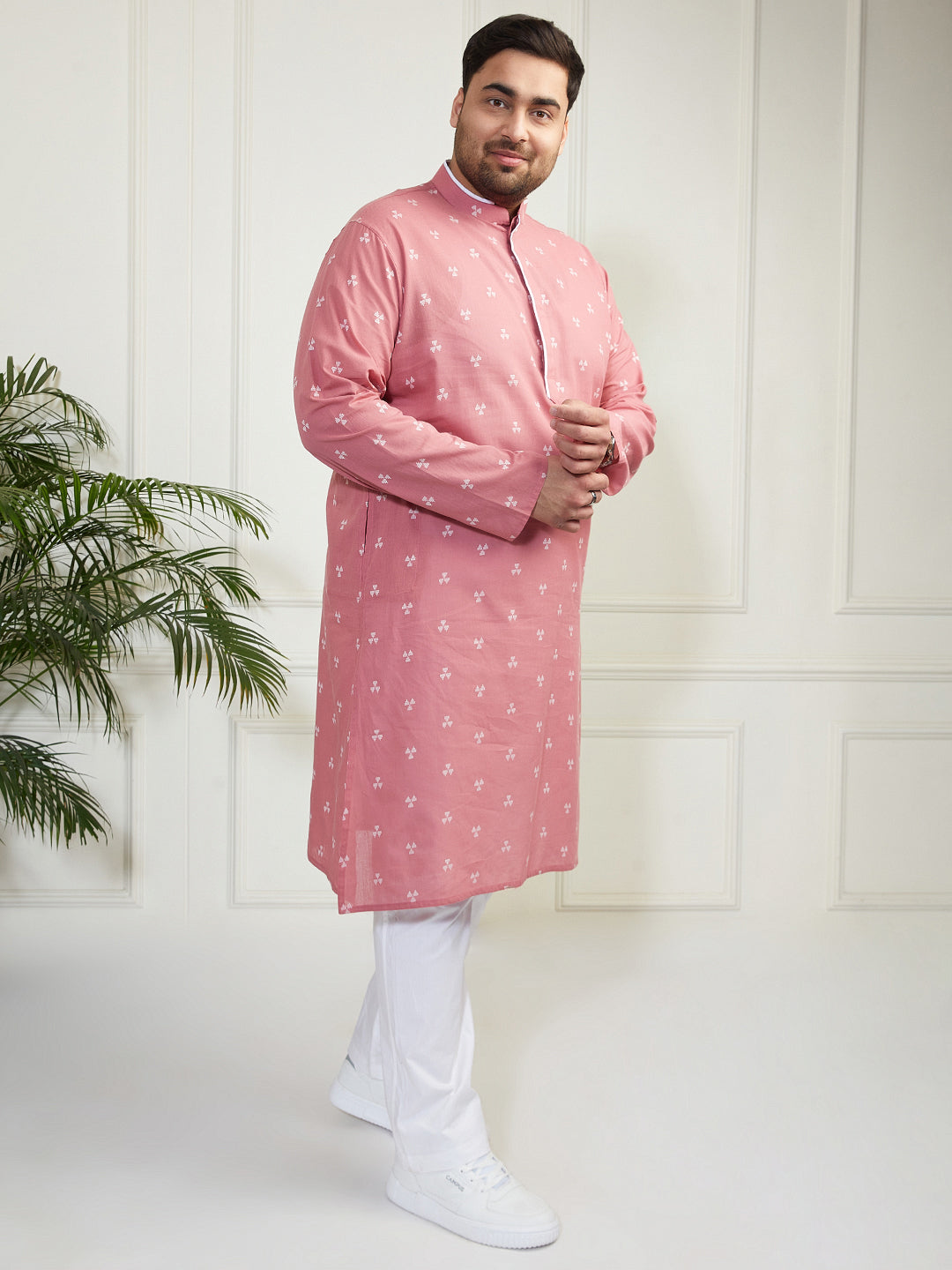 Plus Men's Pink And White Cotton Kurta Pyjama Set