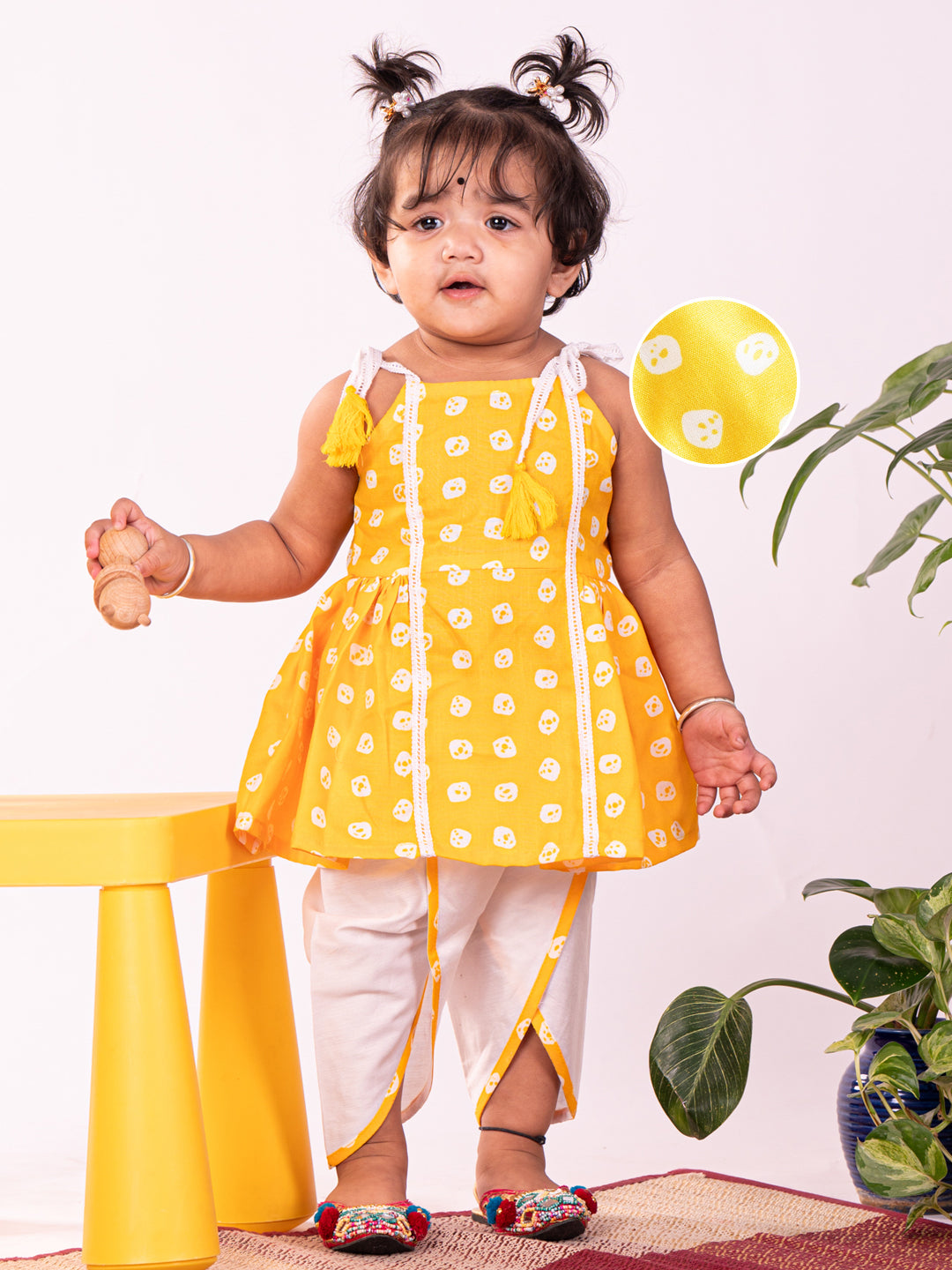 Girl's' Yellow Kurta And Dhoti Pant Set