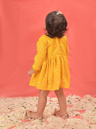 VASTRAMAY SISHU Girl's Yellow Mirror Kurta