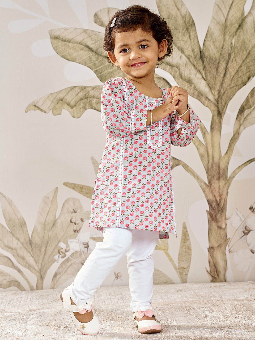 Girl's Aqua Floral Cotton Kurta Leggings Set