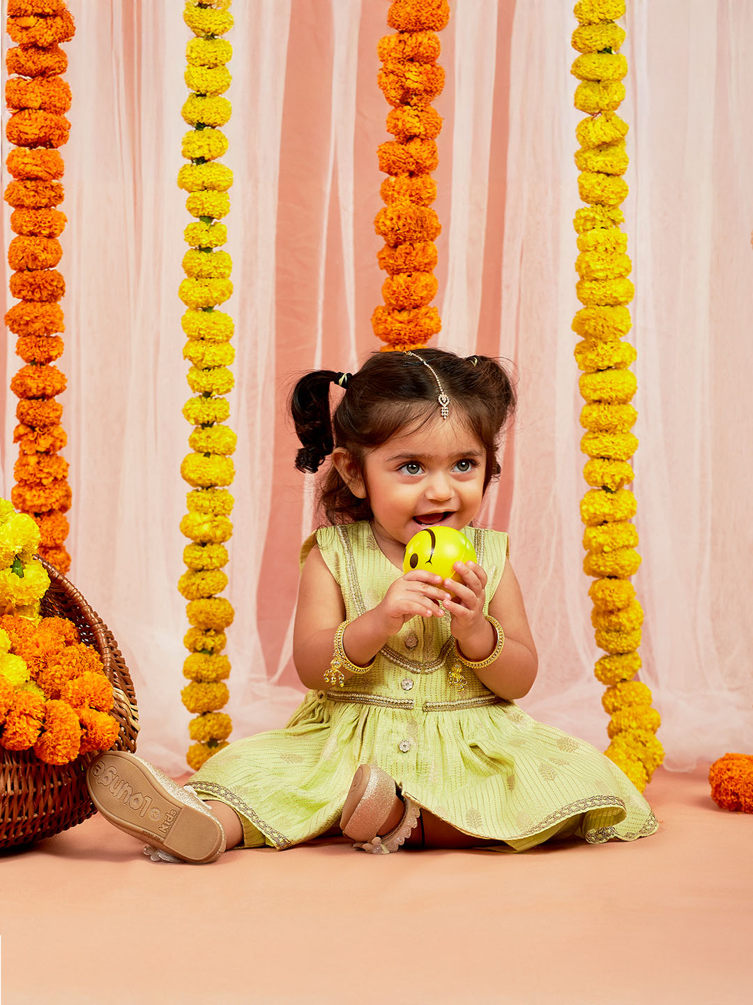 Girl's' Mint Green Kurta Pant Set
