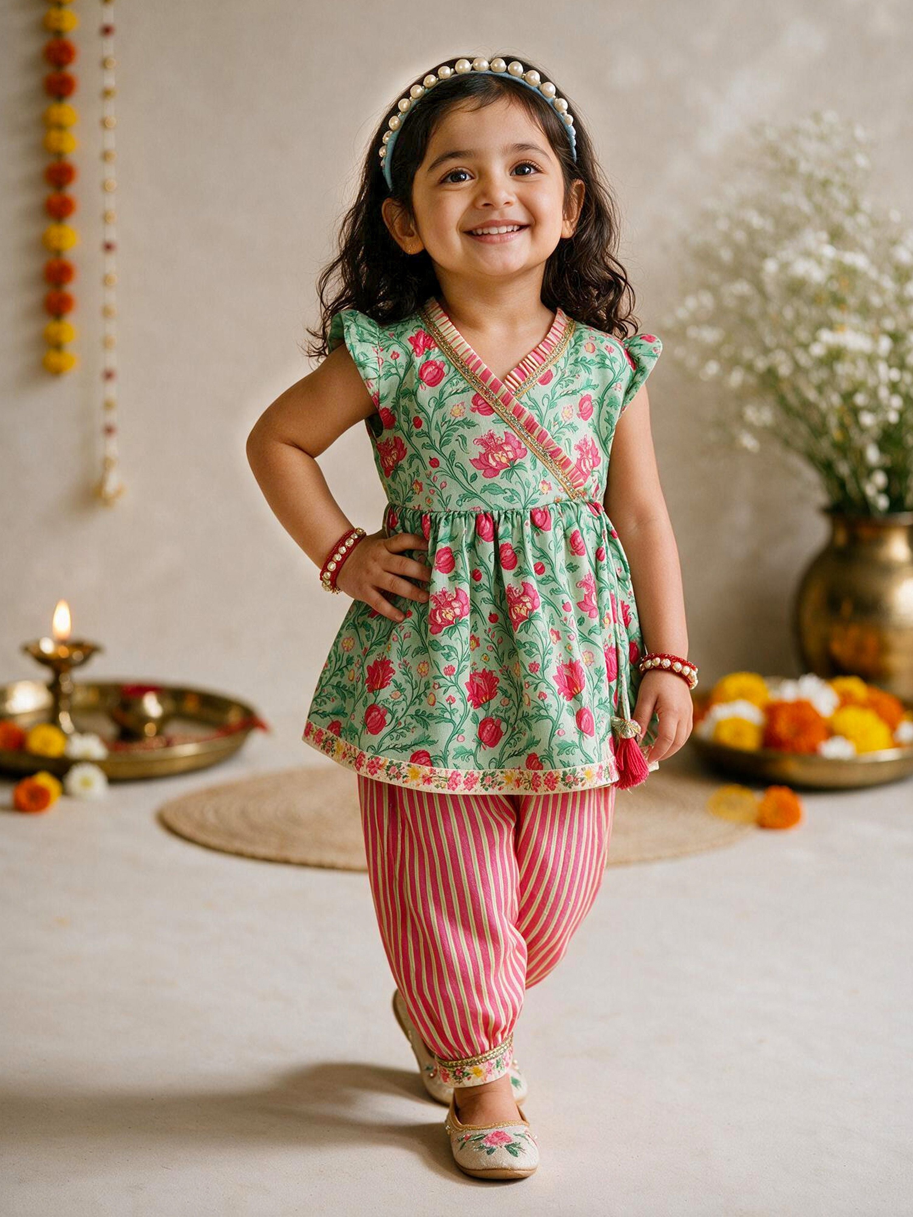 Girls Mint Green Floral Cotton-Blend Kurta Pyjama Set