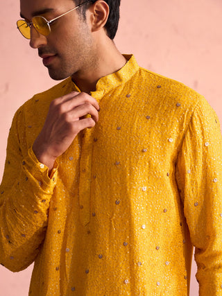 SHRESTHA By VASTRAMAY Men's Yellow Georgette Zari With Sequins Worked Kurta pant Set