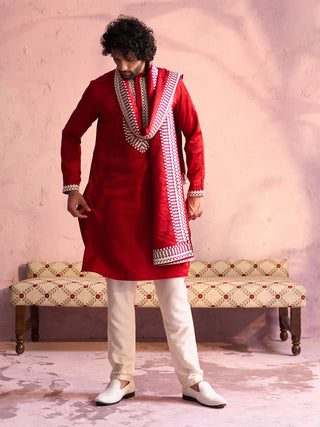 SHRESTHA BY VASTRAMAY Men's Red Silk Blend Machine Embroidered Kurta Pyjama With Silk Dupatta Set
